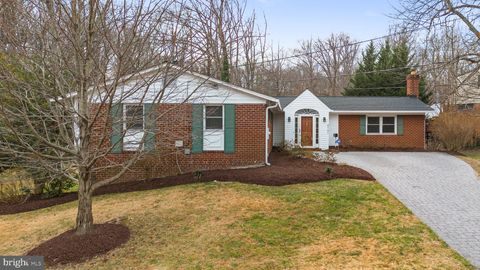 8701 CROMWELL DRIVE SPRINGFIELD VA 22151