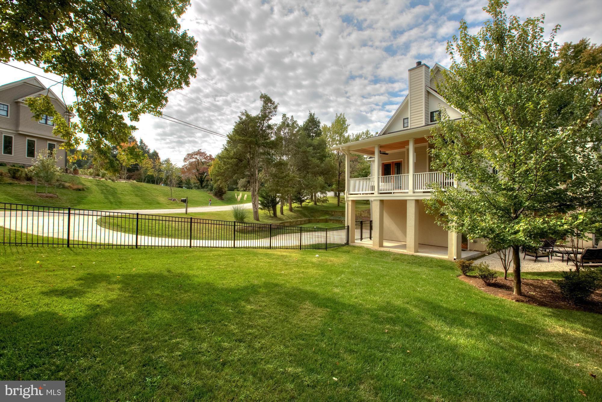 BRYN MAWR - Residential