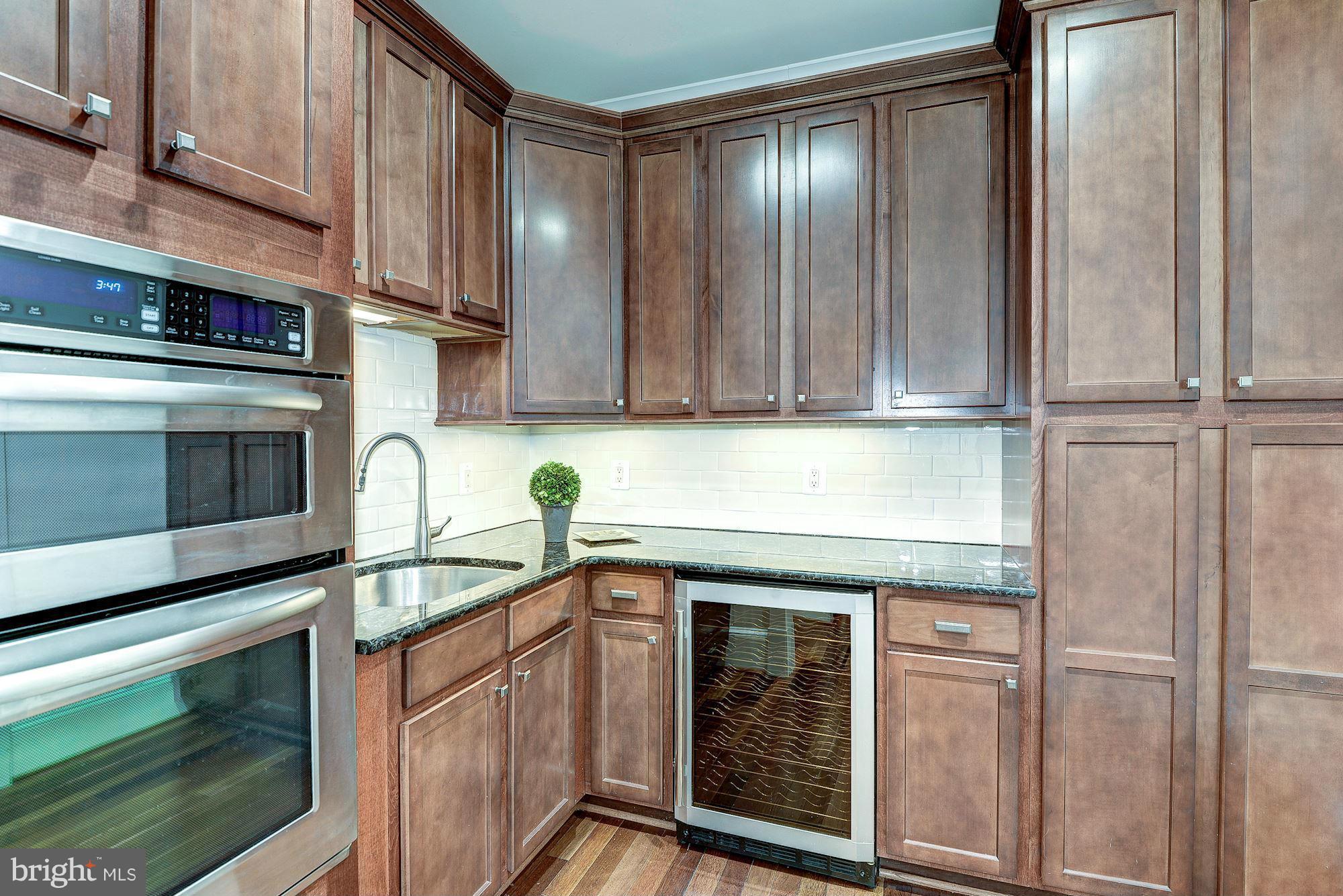 BRYN MAWR - Residential