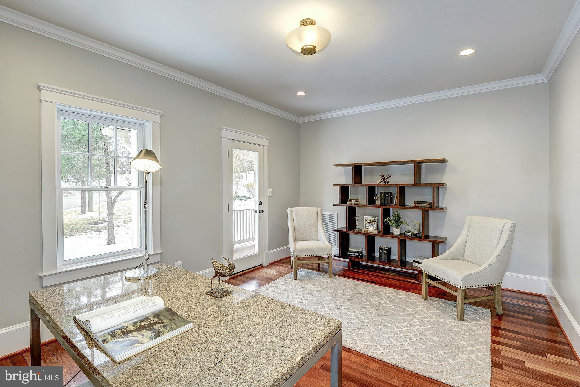 BRYN MAWR - Residential