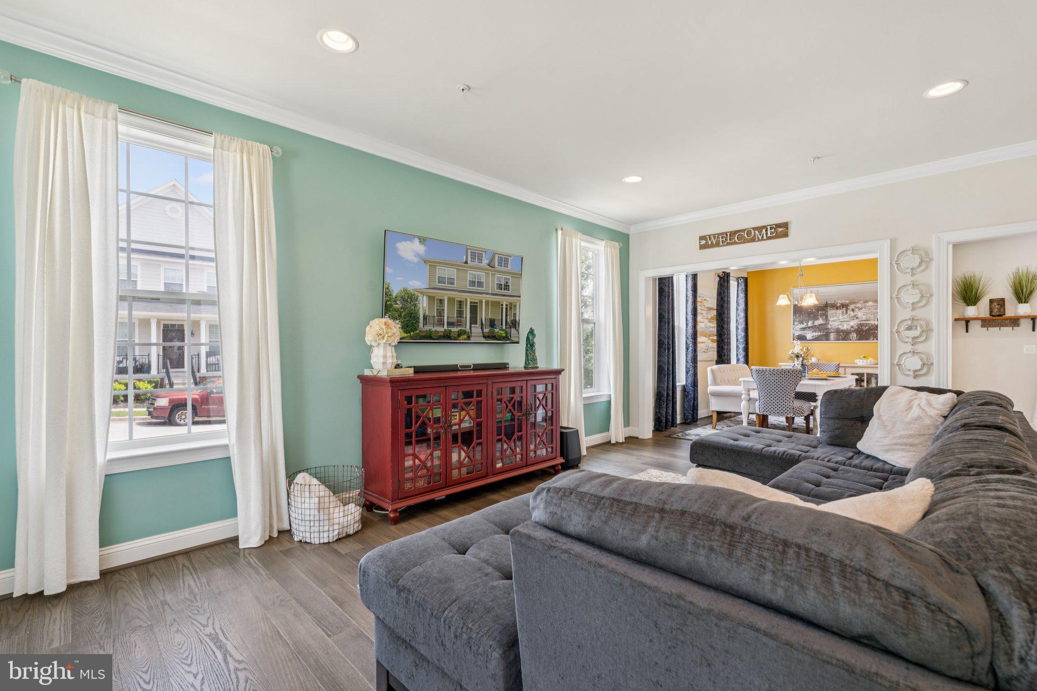 307 OLD FREDERICK MEWS