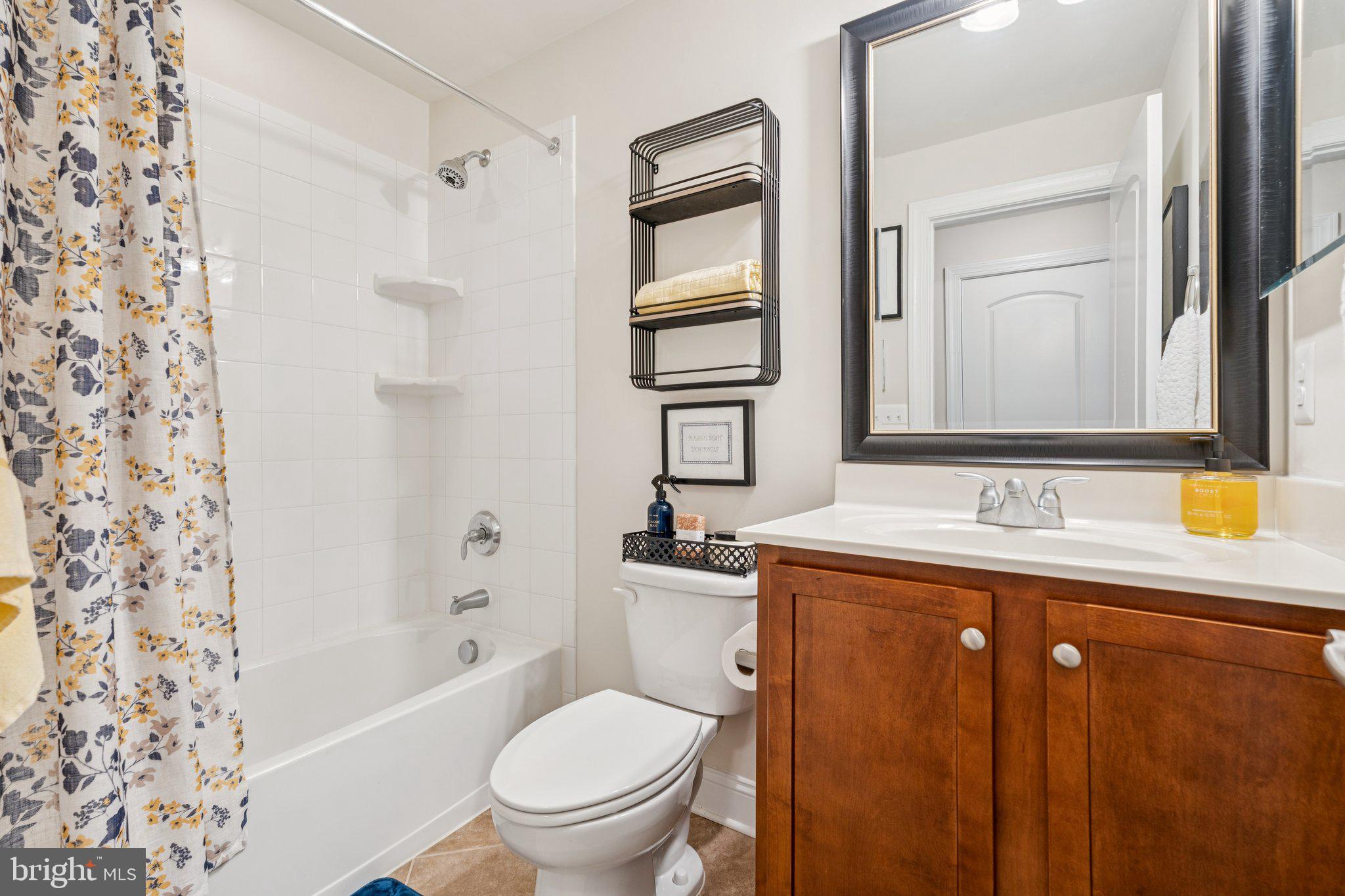 UPLANDS - Residential