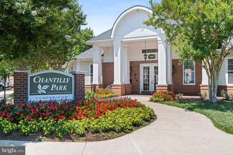 Condo For Sale - 3830 Lightfoot Street #425<br/> Fairfax County, CHANTILLY, VA 20151