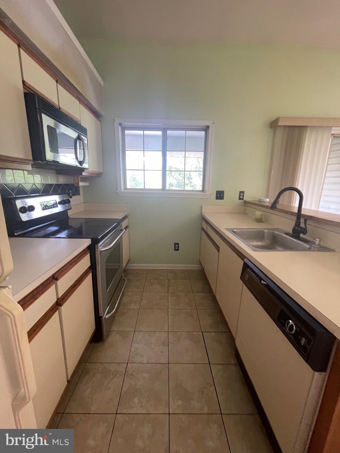 BRIDGEPORT CONDOS - Residential