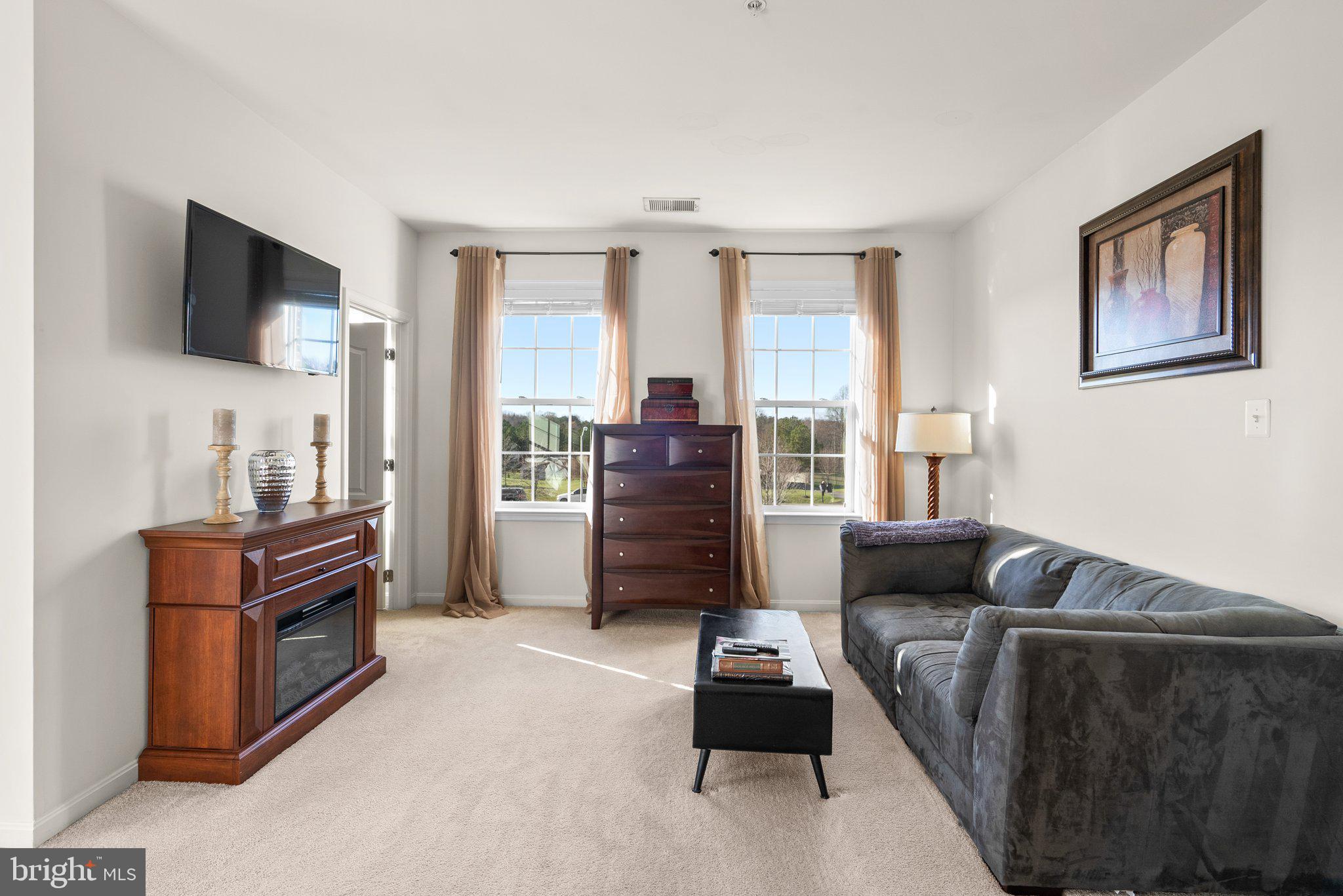 WINDSONG - Residential