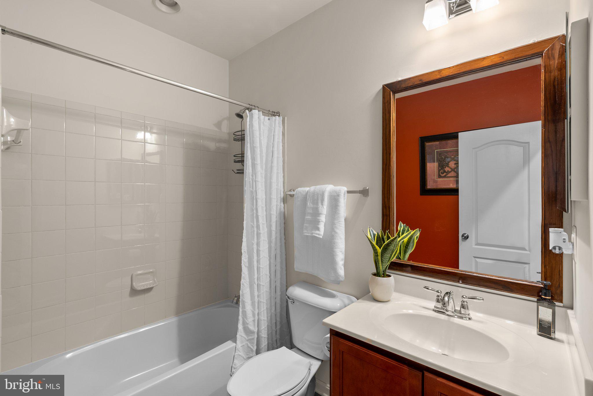 WINDSONG - Residential