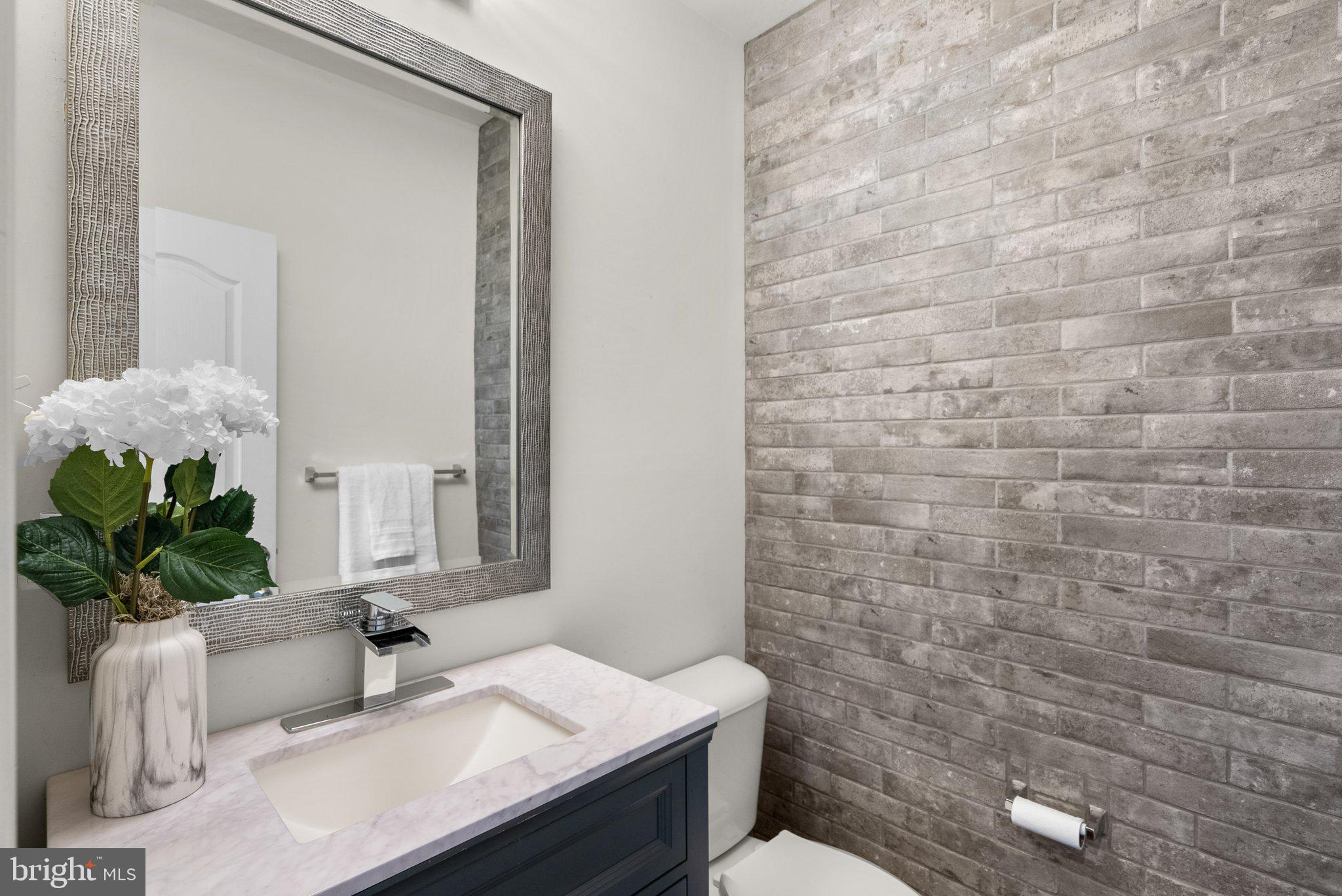 WINDSONG - Residential