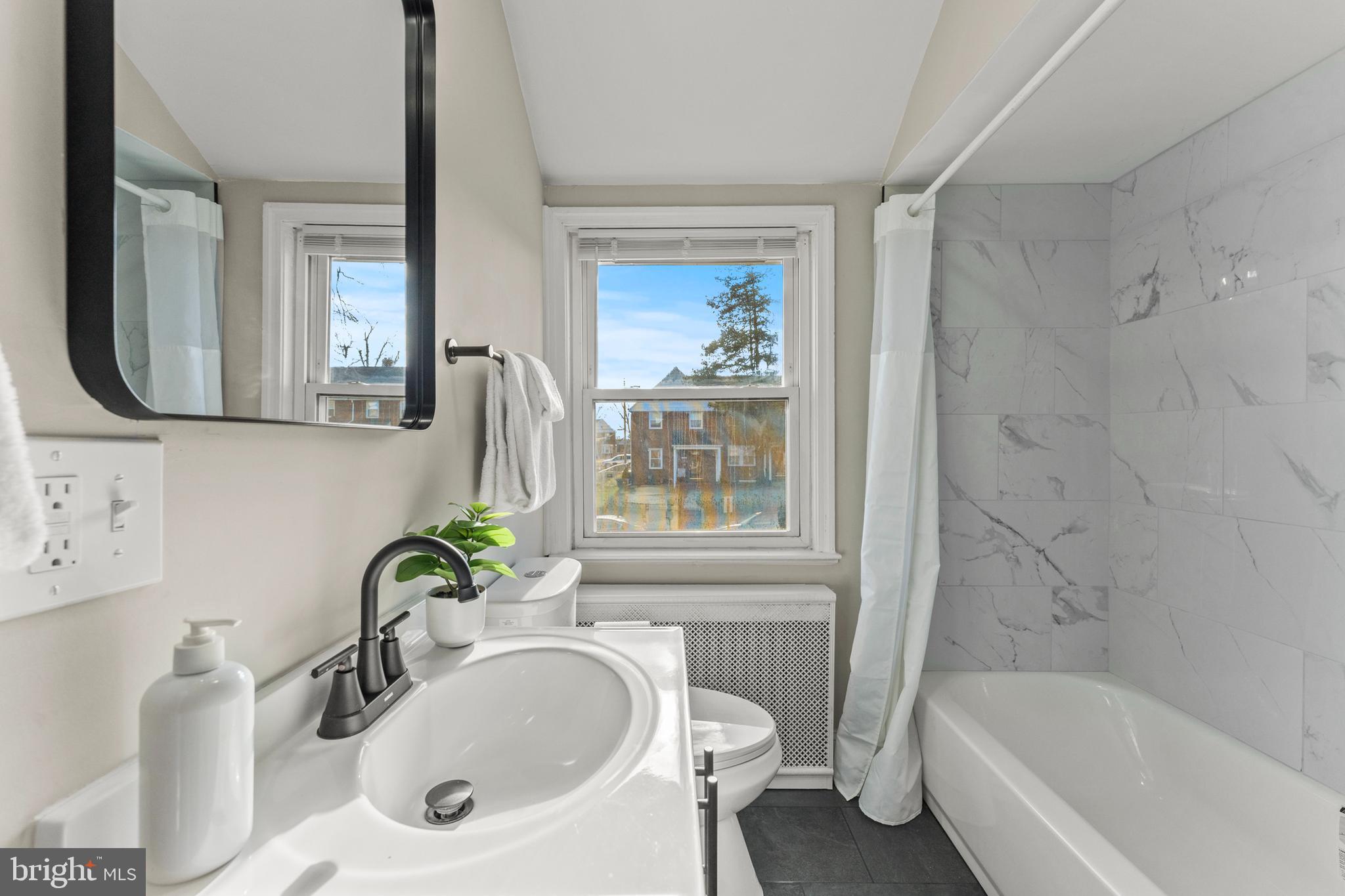 NORTHWOOD - Residential