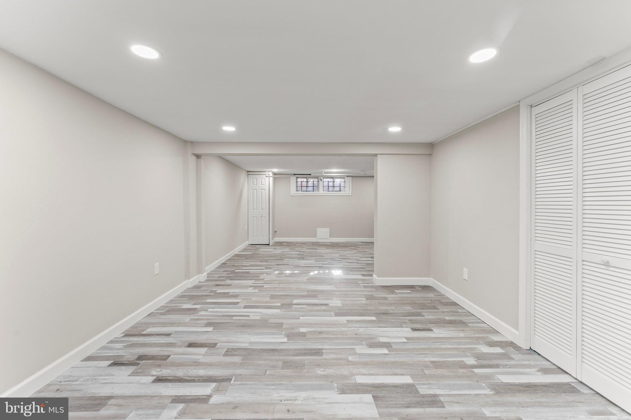 NORTHWOOD - Residential