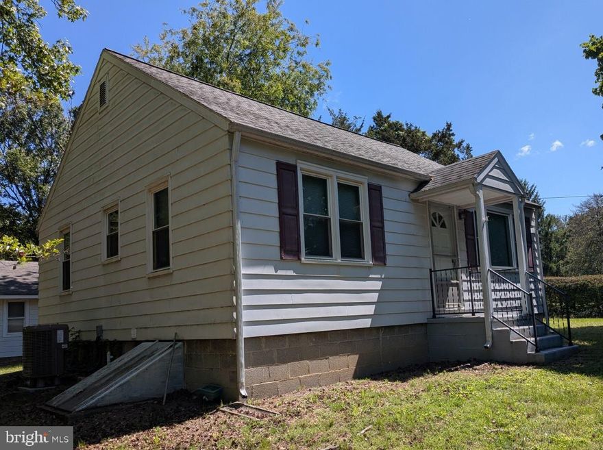 Come have fun on the Chesapeake Bay. Hard to find at this price in the waterfront community of North East Heights. Walk down to the community waterfront area or the North East Yacht Club. This is a nice home in need of some updates. Come make it your own. At this price it is being sold as-is and is available in time to enjoy the warm weather. Includes both Lot 4 and part of Lot 5. Exact lot size shown in tax records may not be accurate. Call for more details.