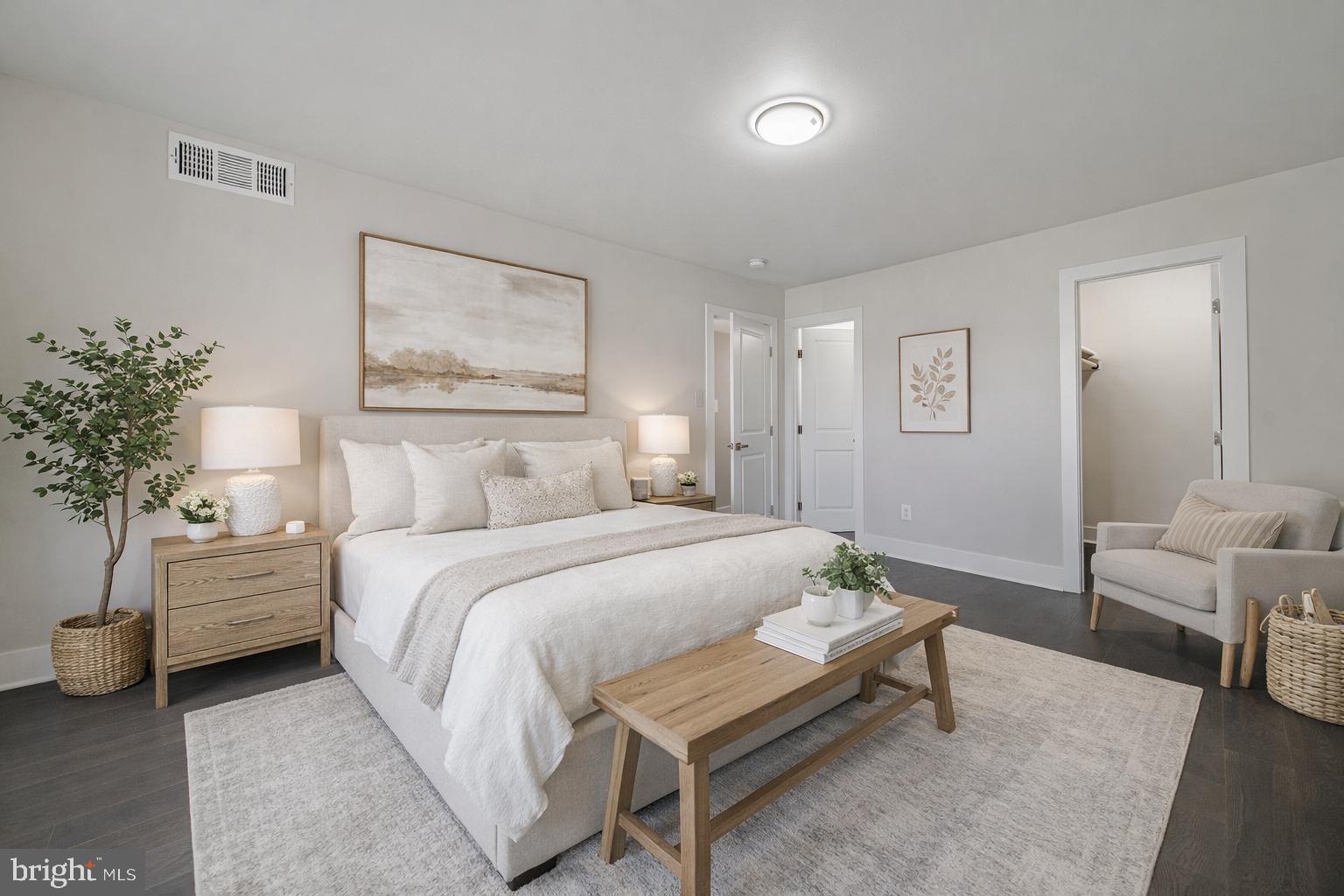 HUNTCREST CONDOMINIUM - Residential