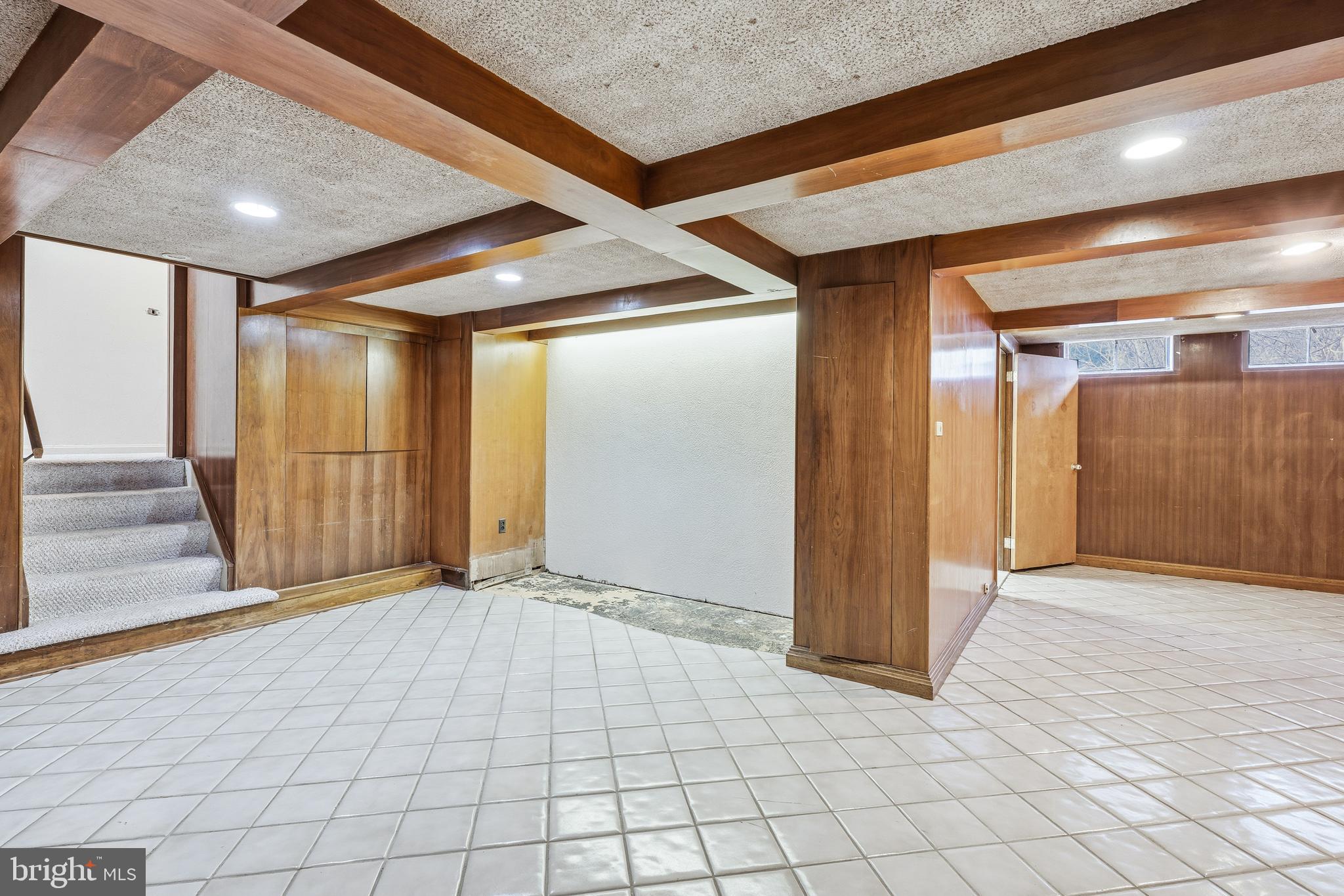 VALLEY CREST - Residential