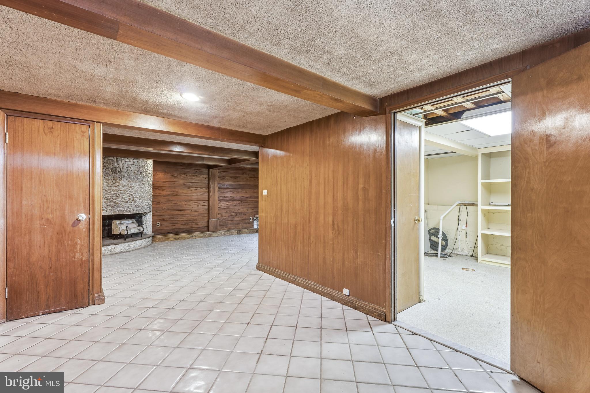 VALLEY CREST - Residential