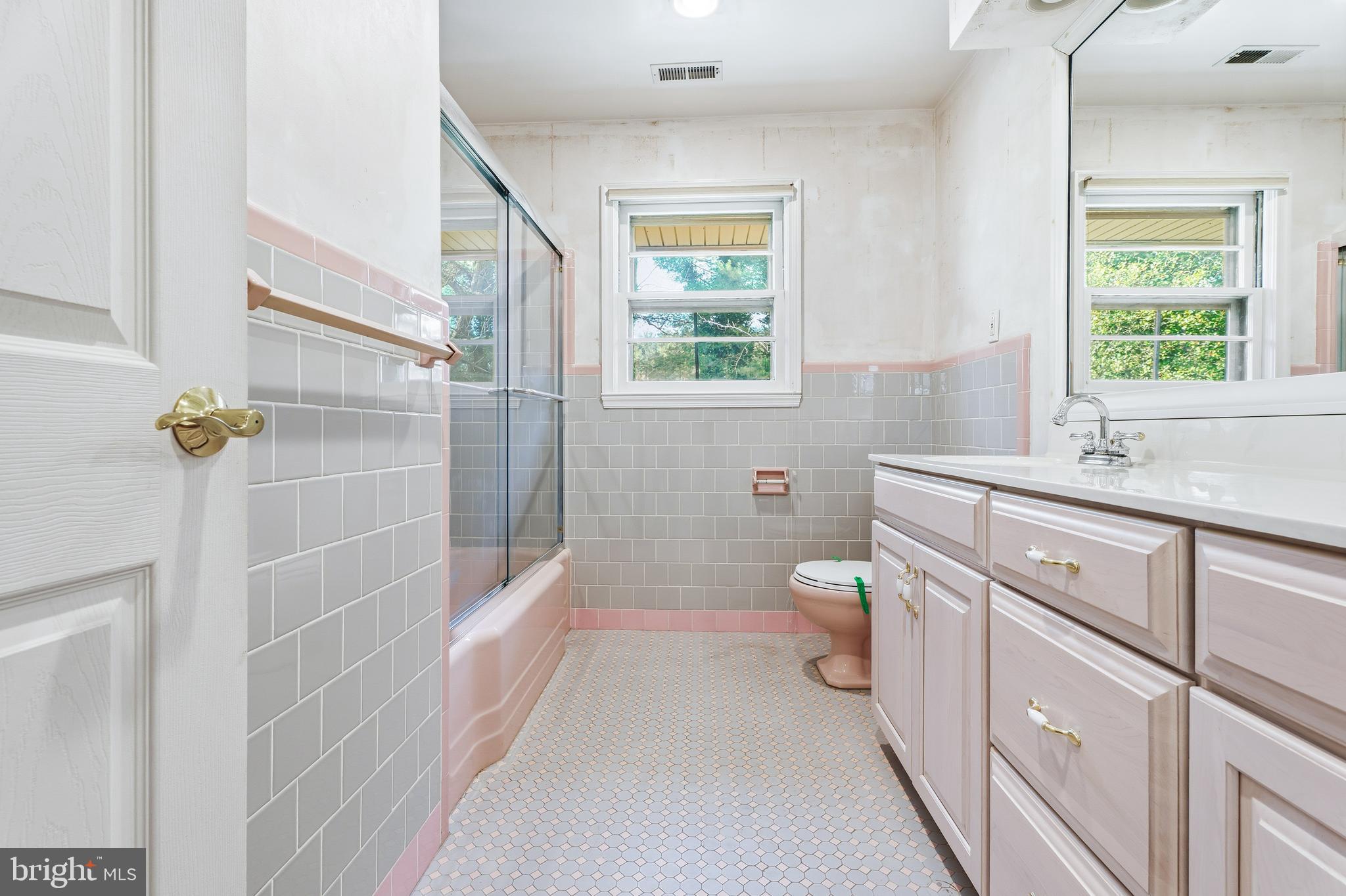 VALLEY CREST - Residential