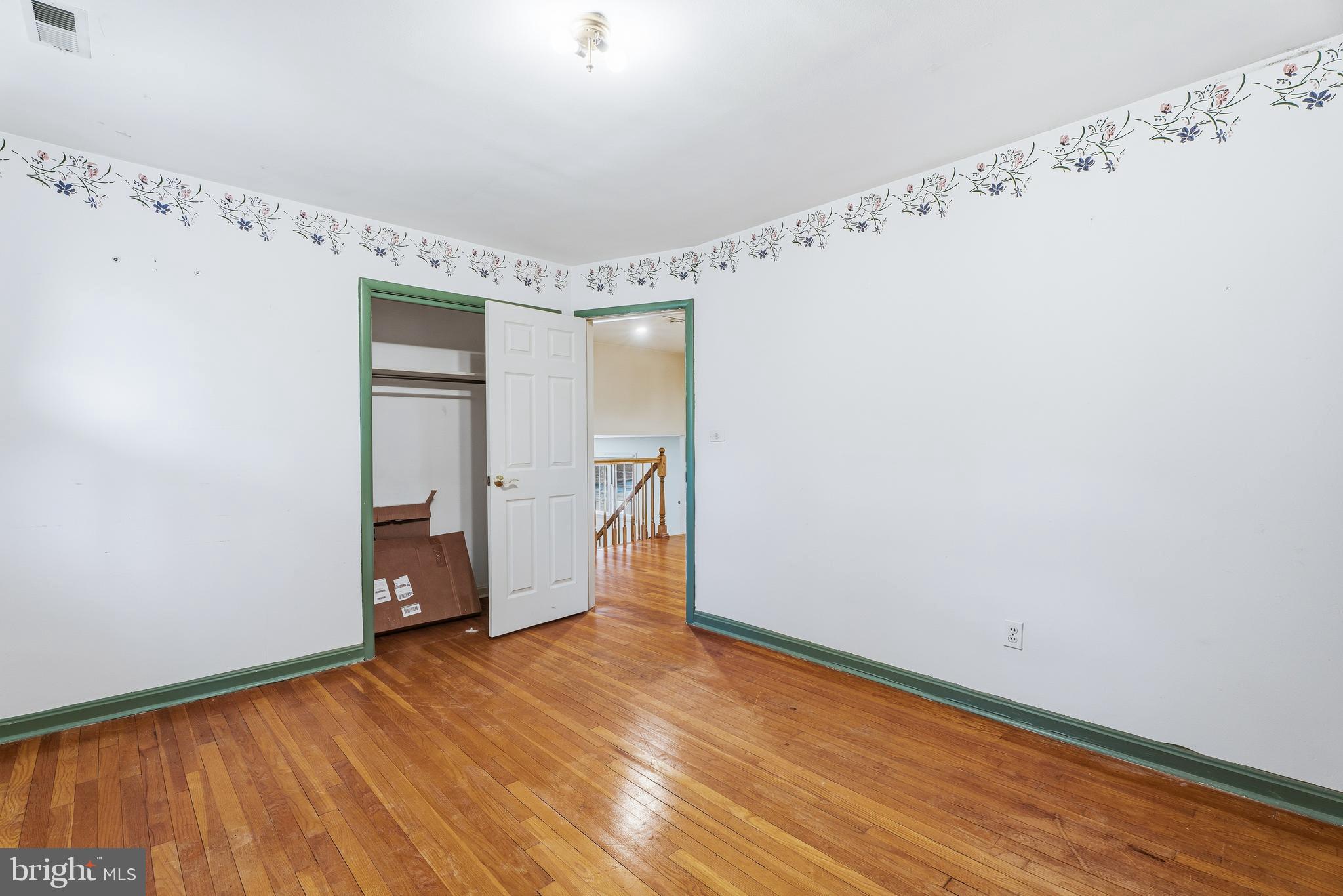 VALLEY CREST - Residential