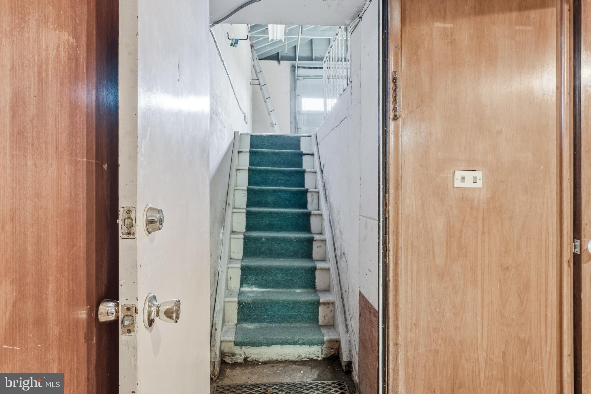 VALLEY CREST - Residential