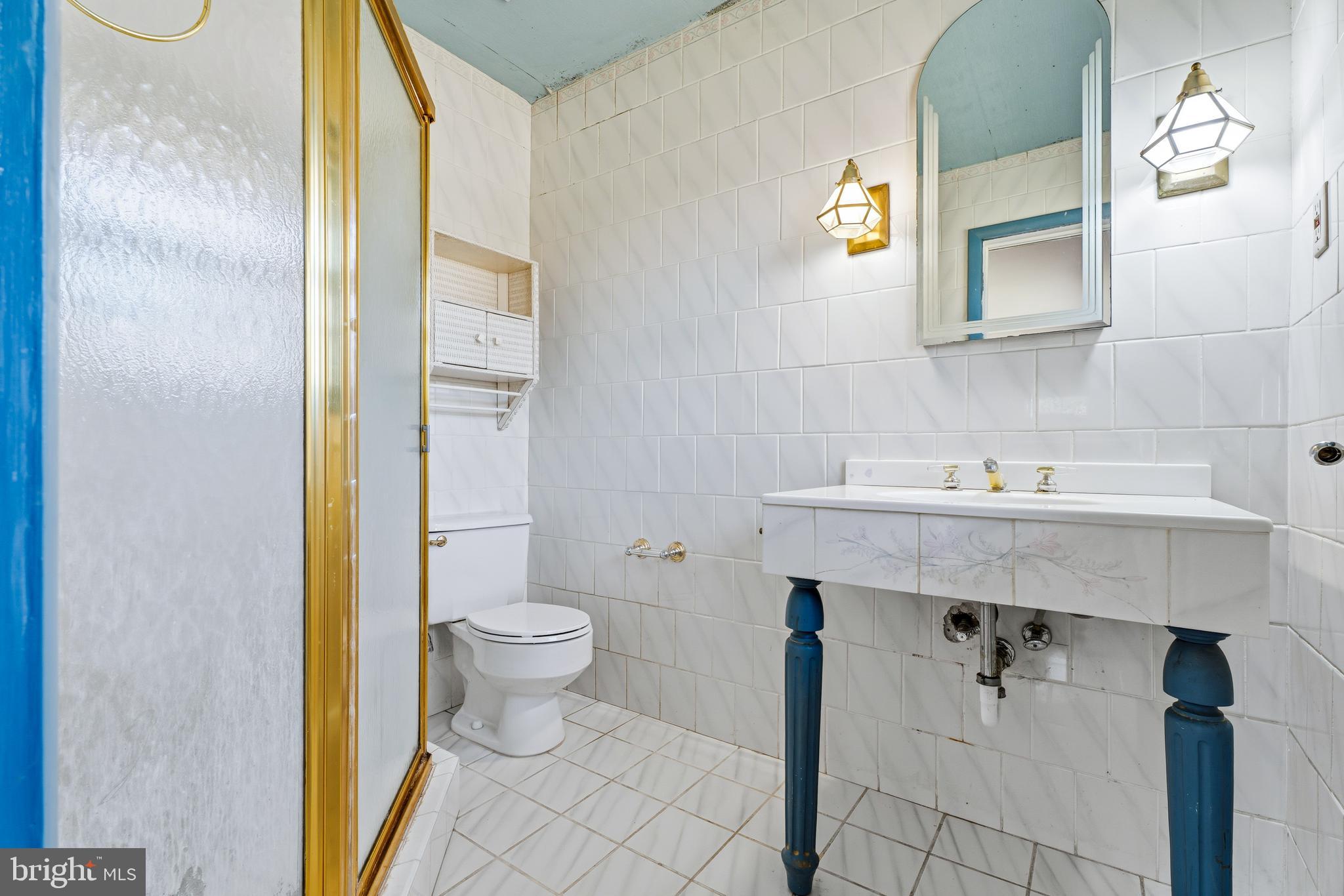 VALLEY CREST - Residential