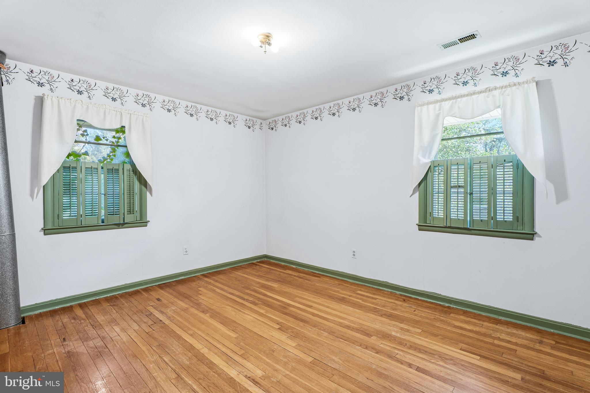 VALLEY CREST - Residential