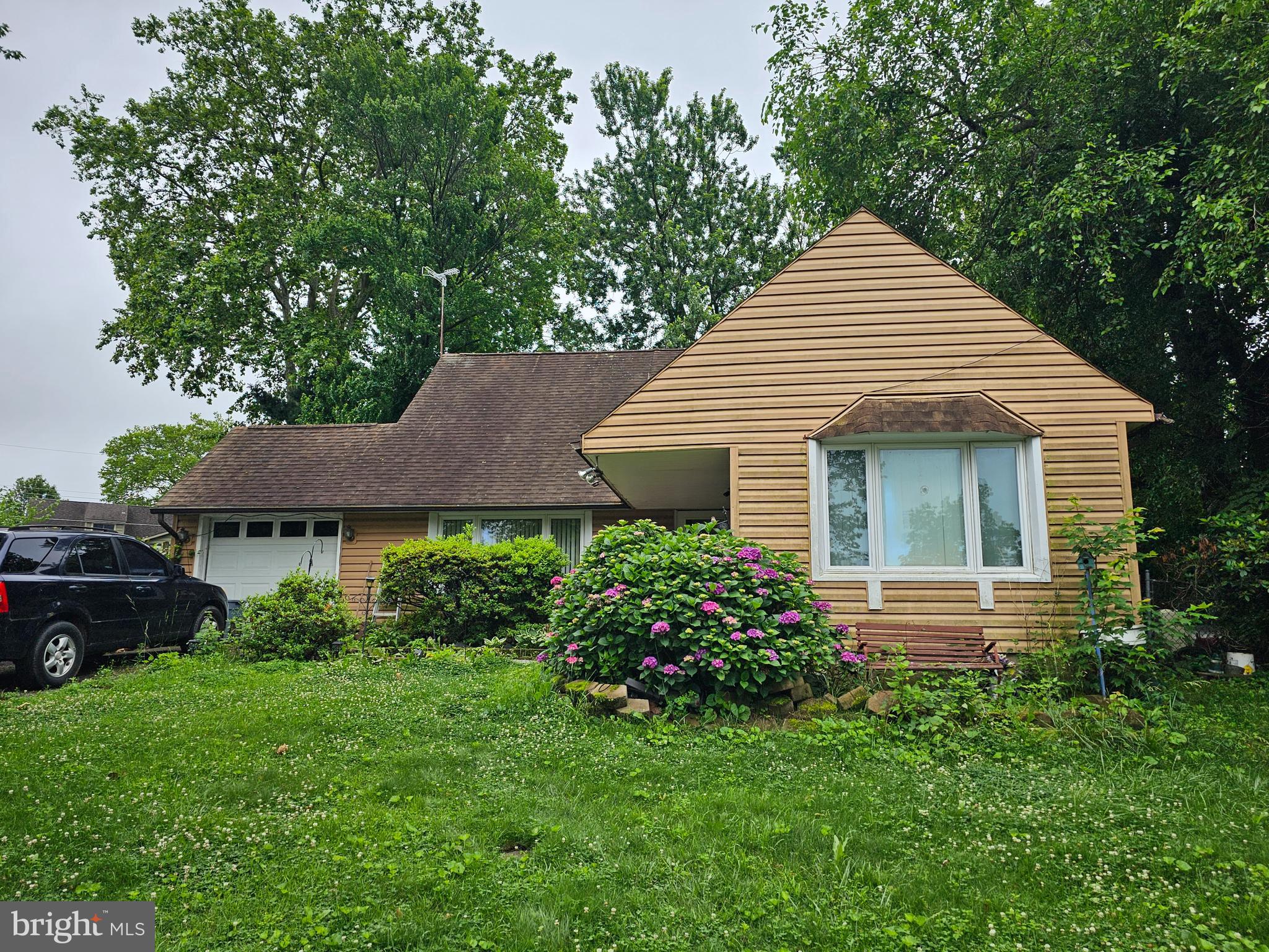 QUINCY HOLLOW - Residential