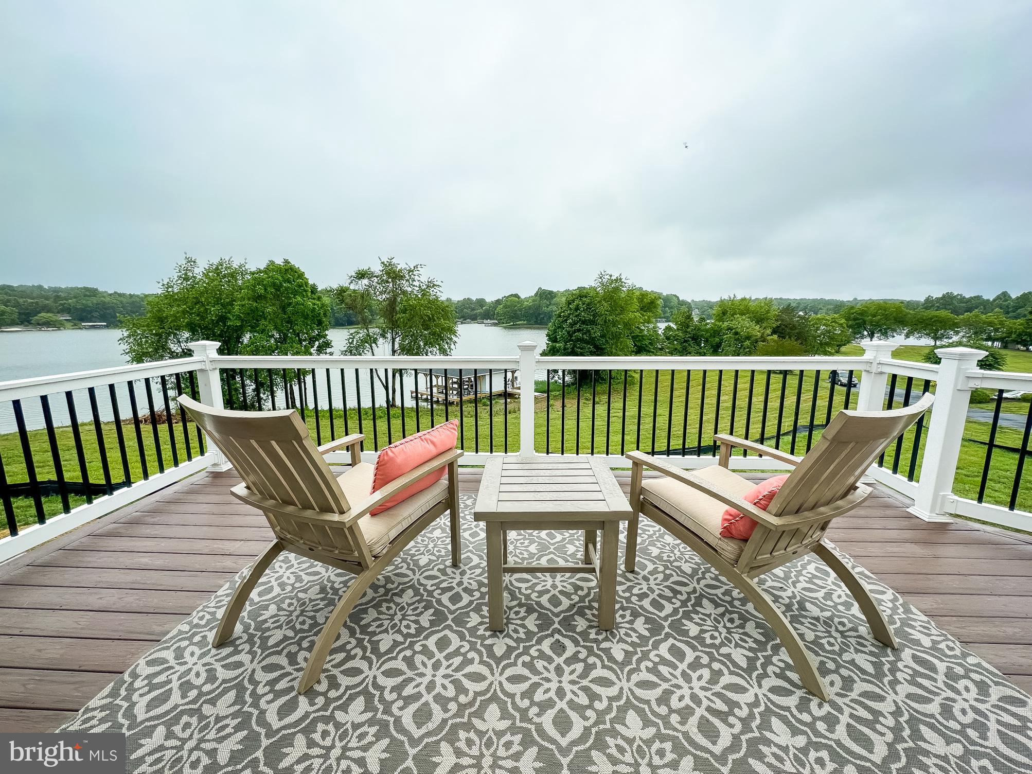 SUNSET HARBOUR - Residential