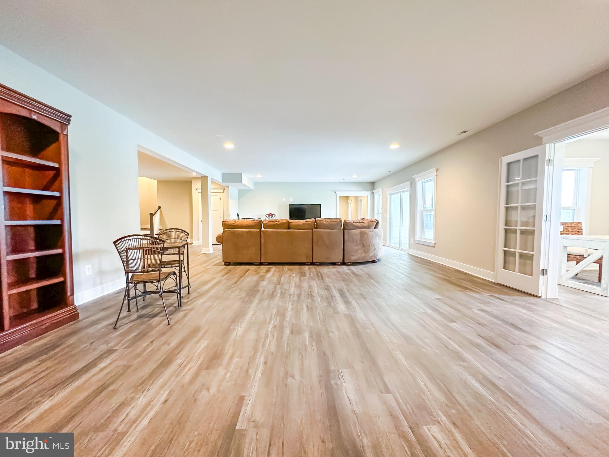 SUNSET HARBOUR - Residential