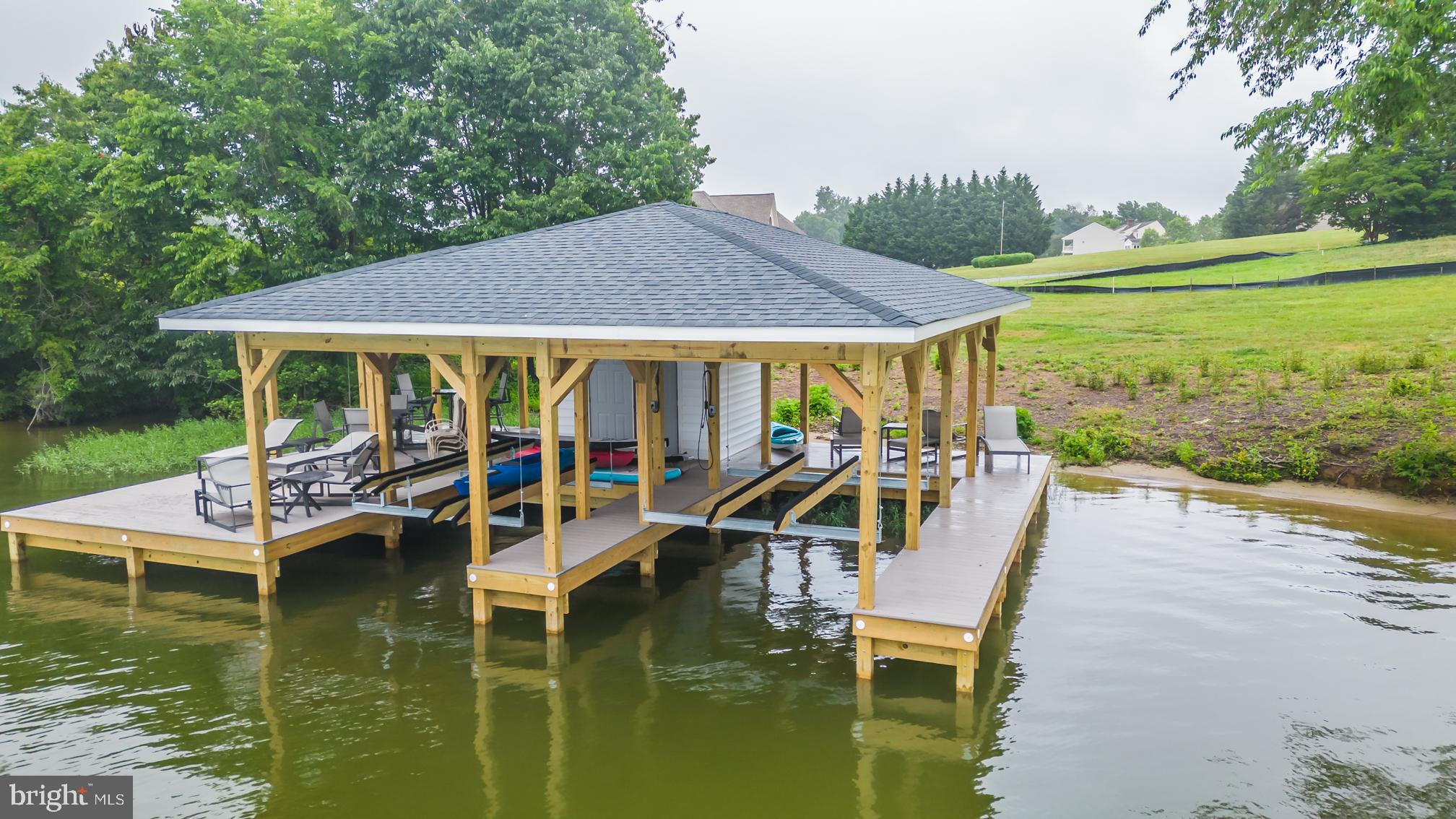 SUNSET HARBOUR - Residential