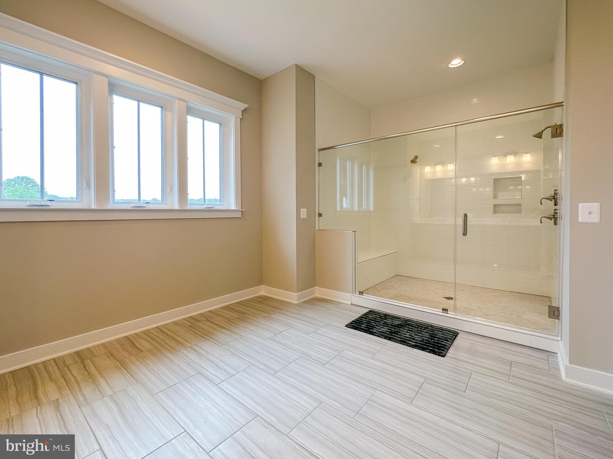 SUNSET HARBOUR - Residential