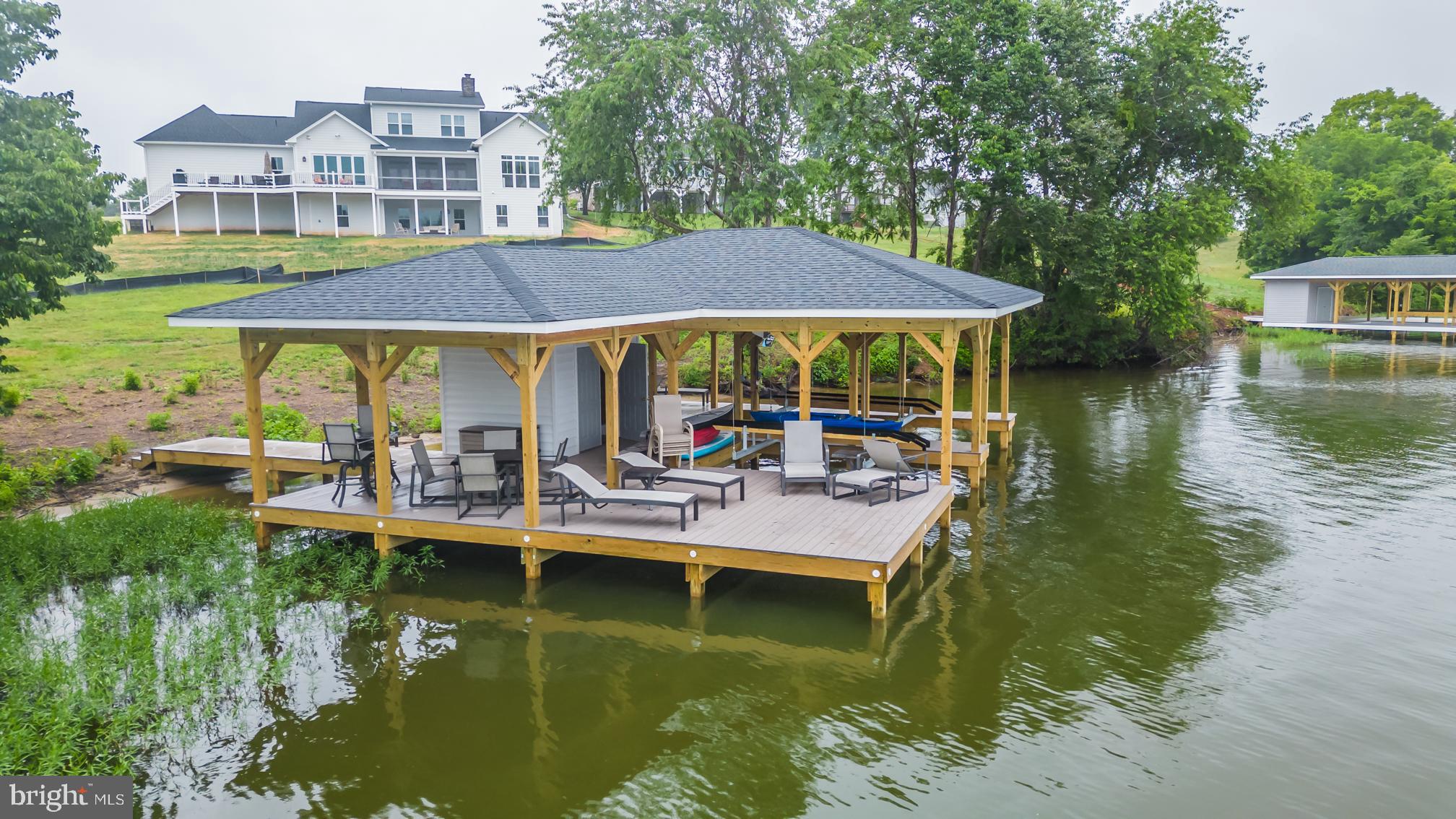 SUNSET HARBOUR - Residential