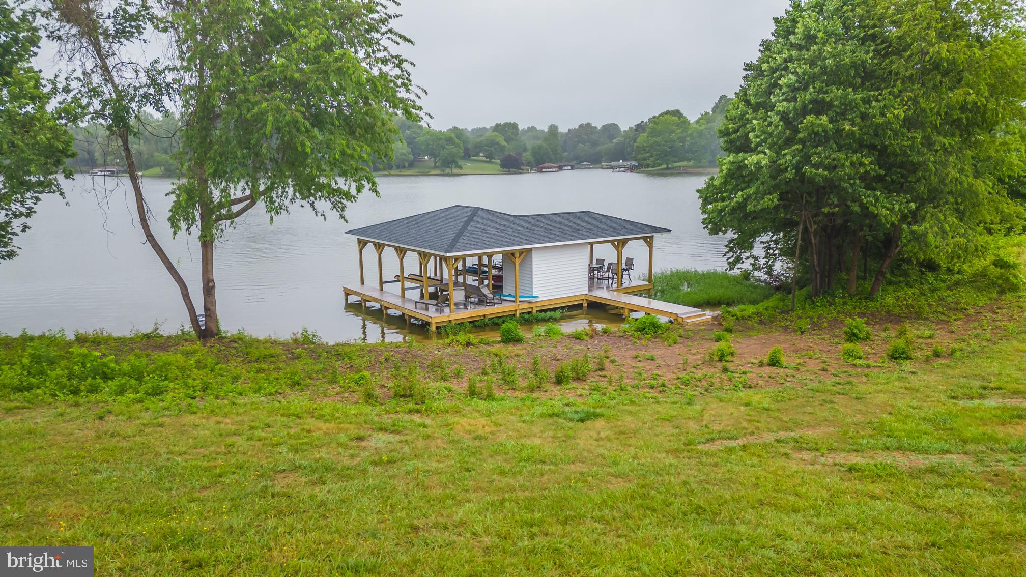 SUNSET HARBOUR - Residential