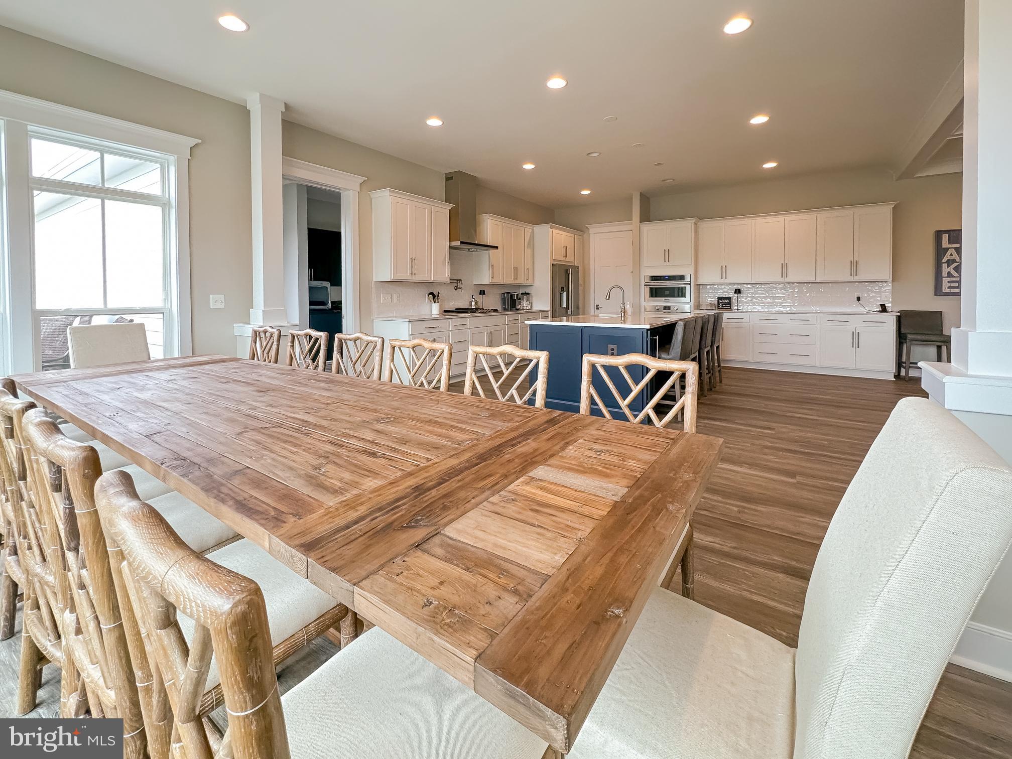 SUNSET HARBOUR - Residential