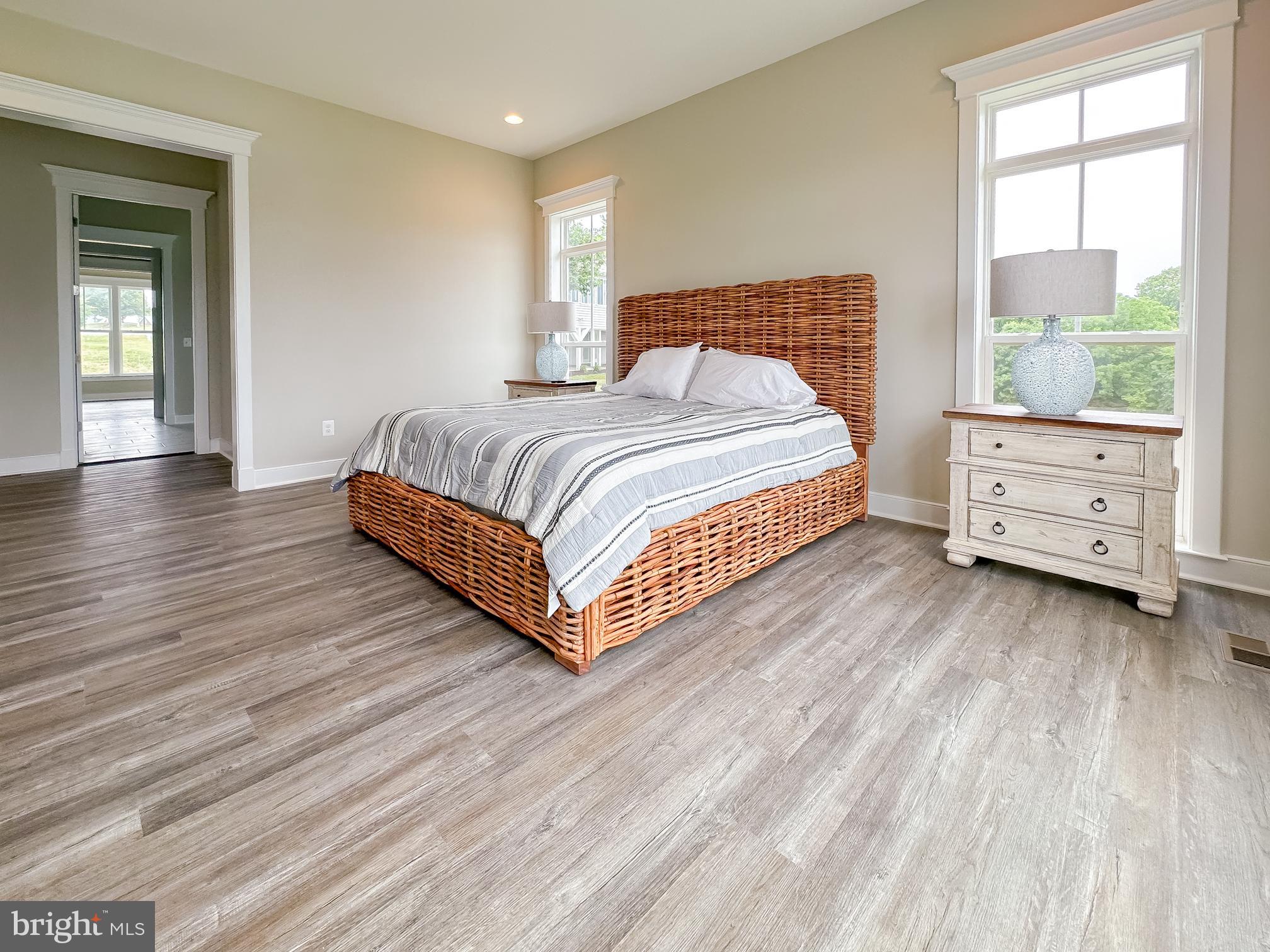 SUNSET HARBOUR - Residential