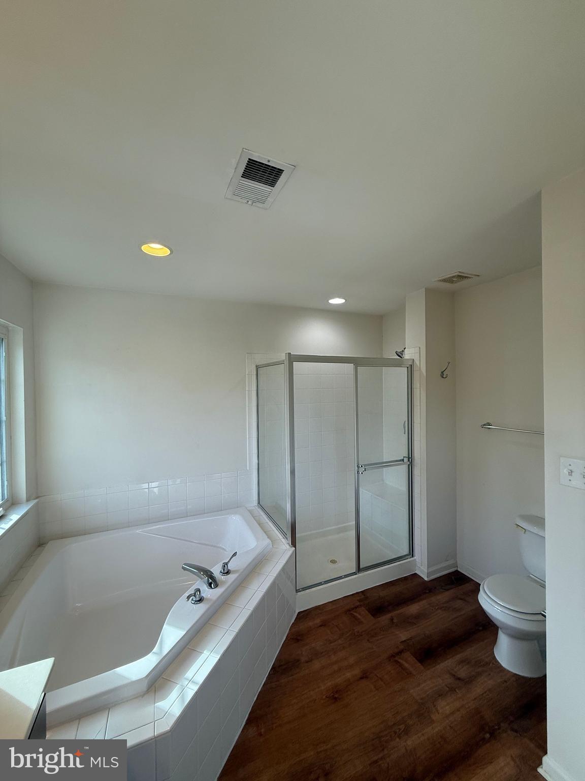 FIELDSTONE - Residential Lease