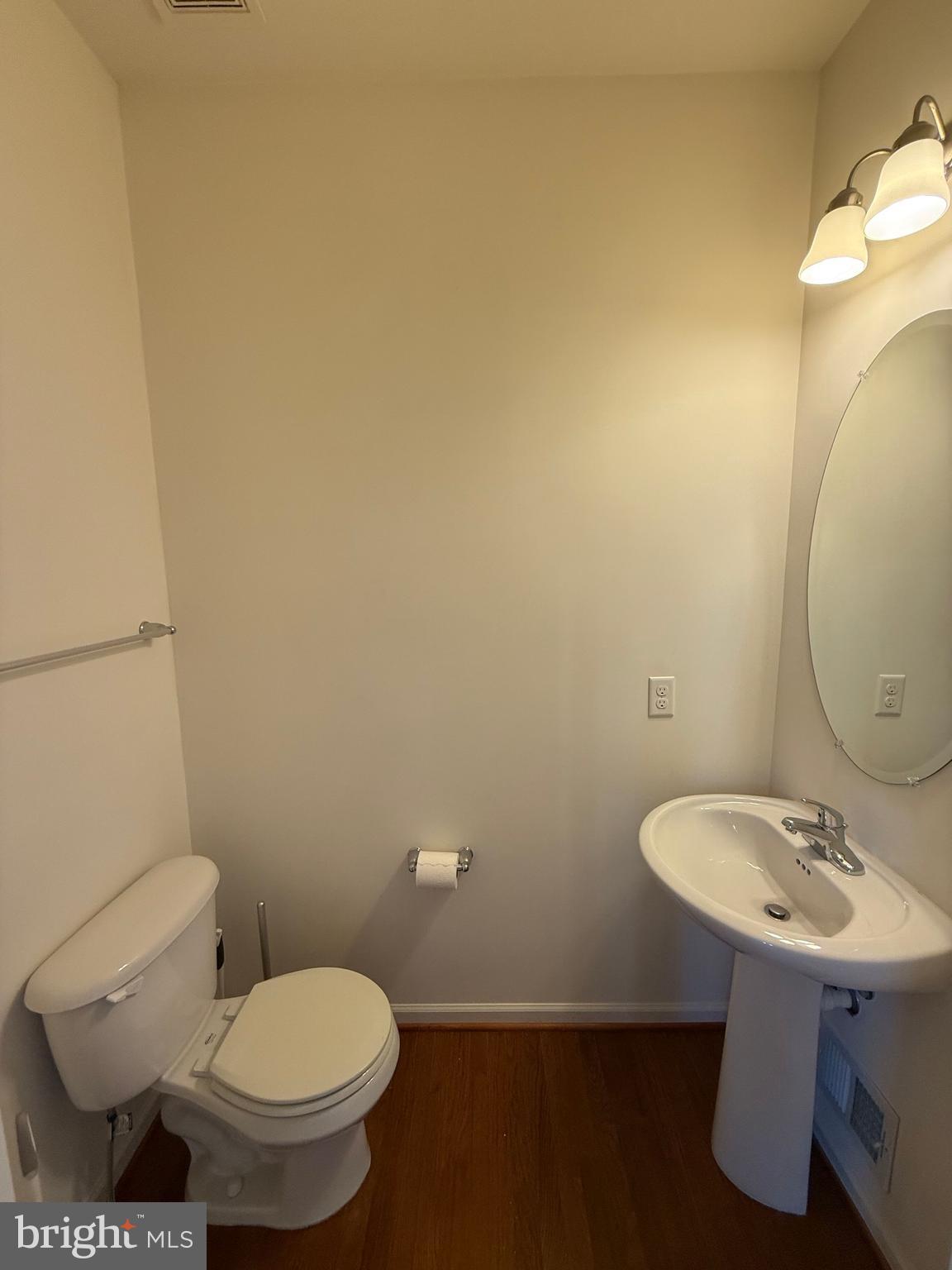 FIELDSTONE - Residential Lease