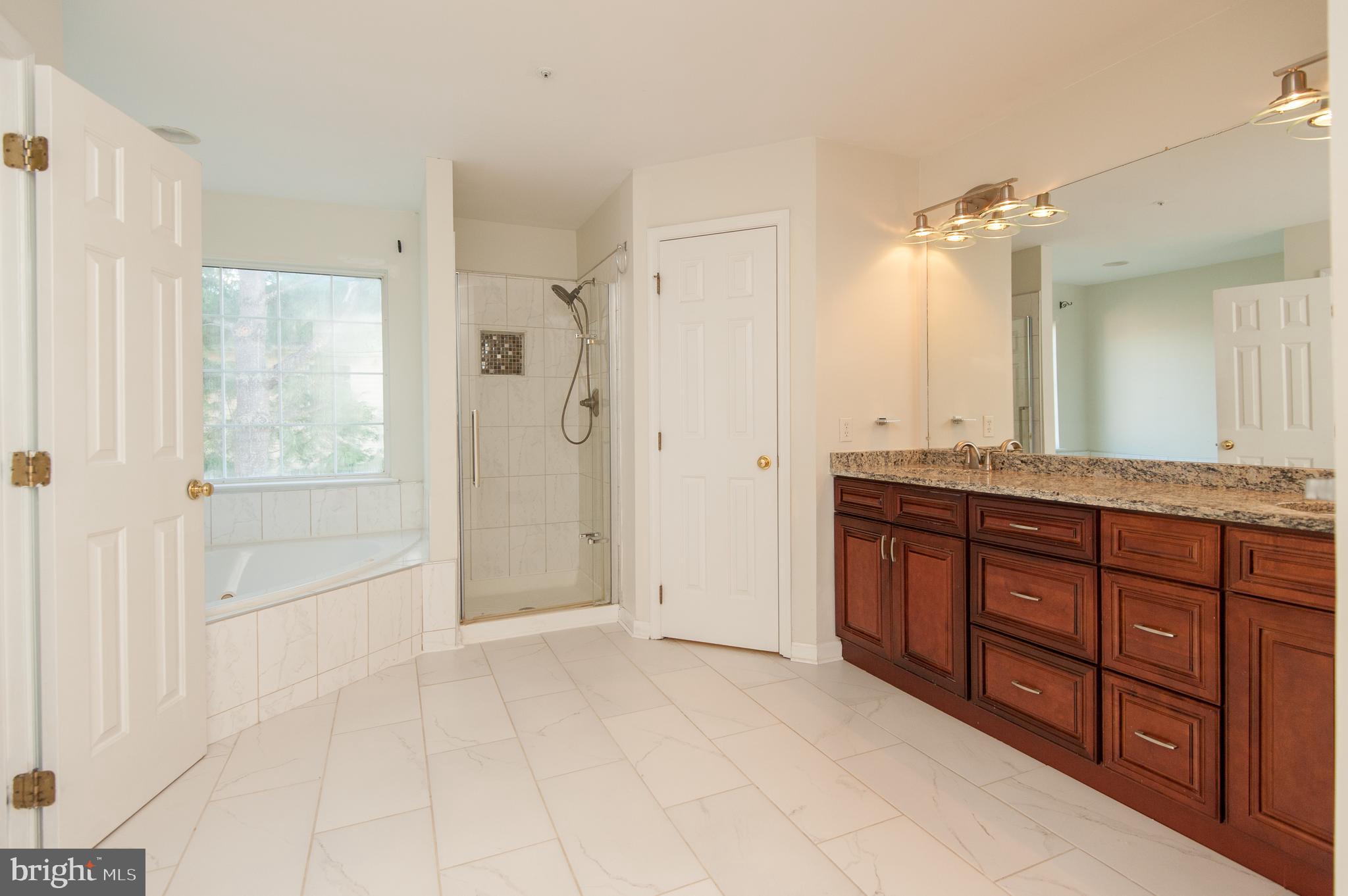 PERRYWOOD - Residential