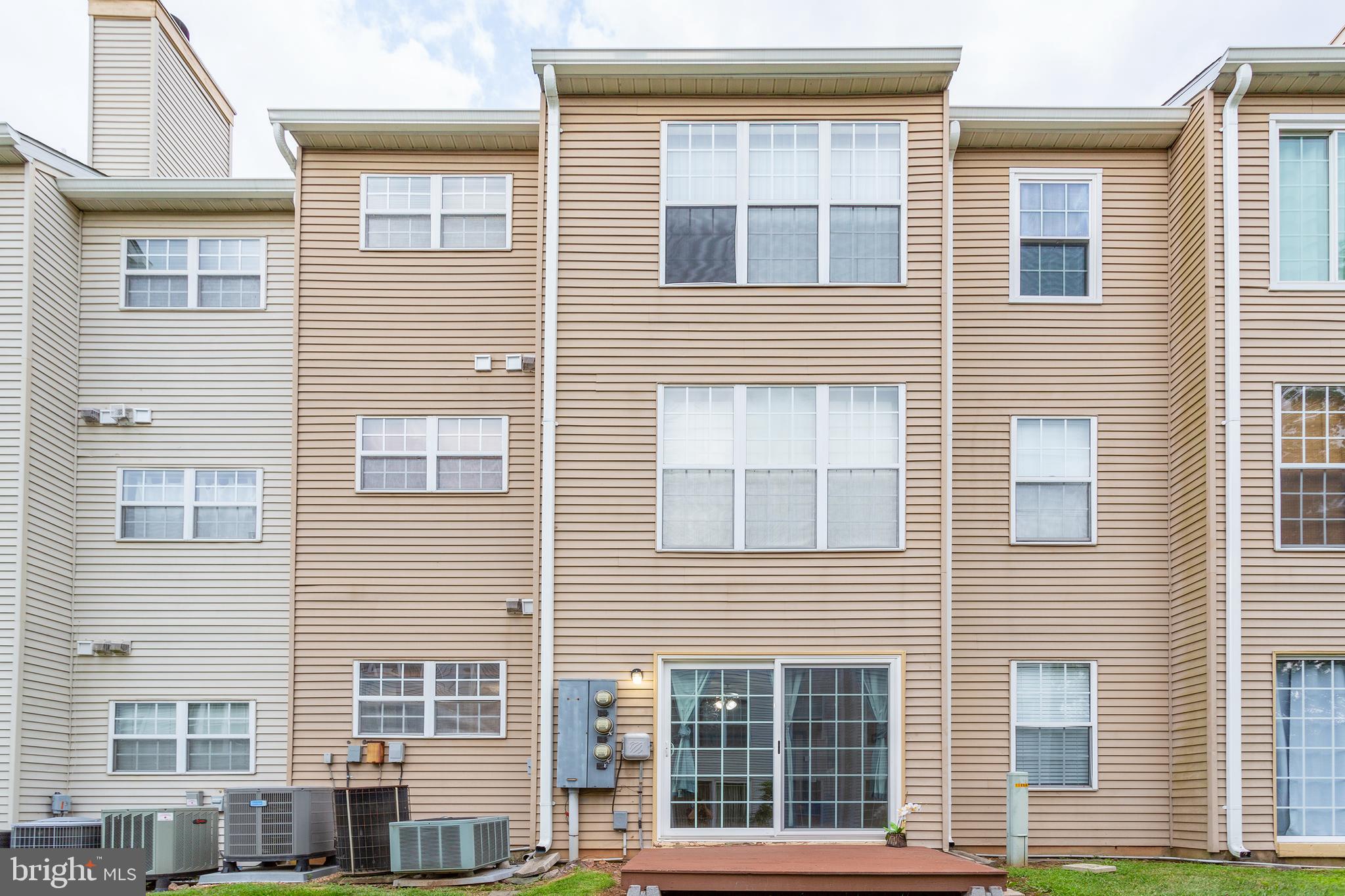 FOX CHASE/EXETER - Residential