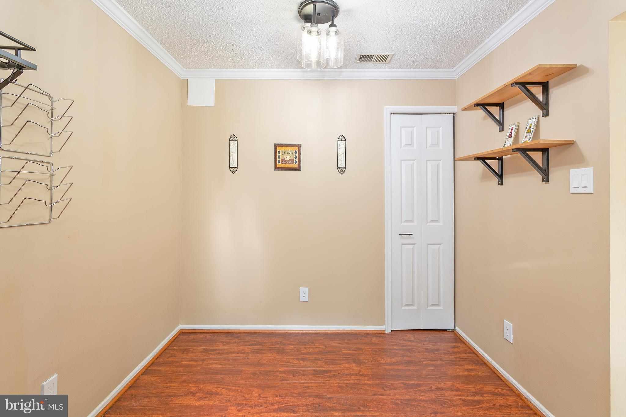 FOX CHASE/EXETER - Residential