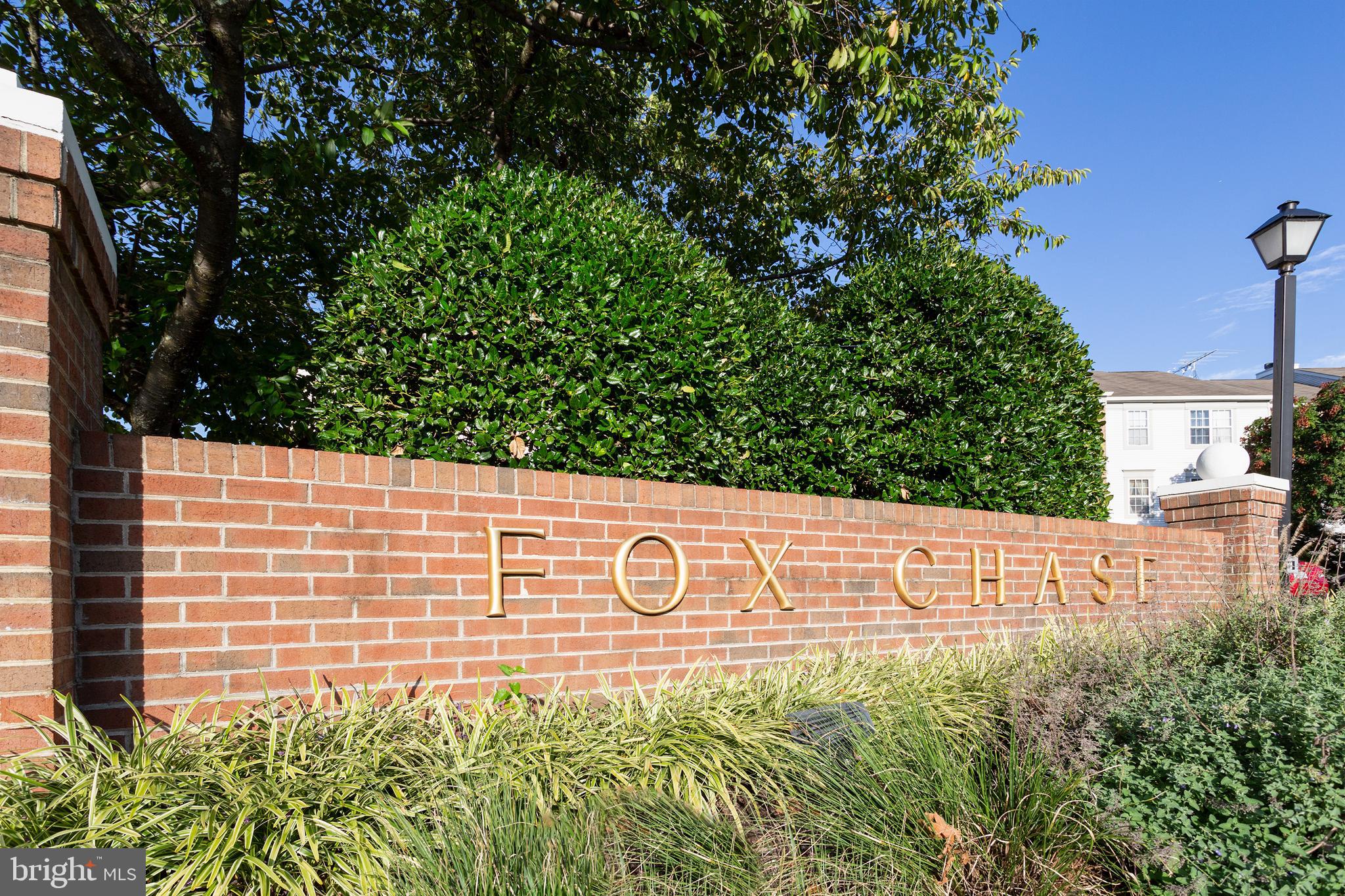 FOX CHASE/EXETER - Residential