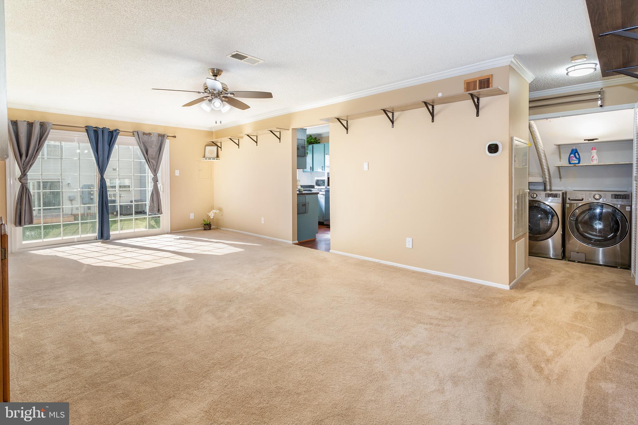 FOX CHASE/EXETER - Residential