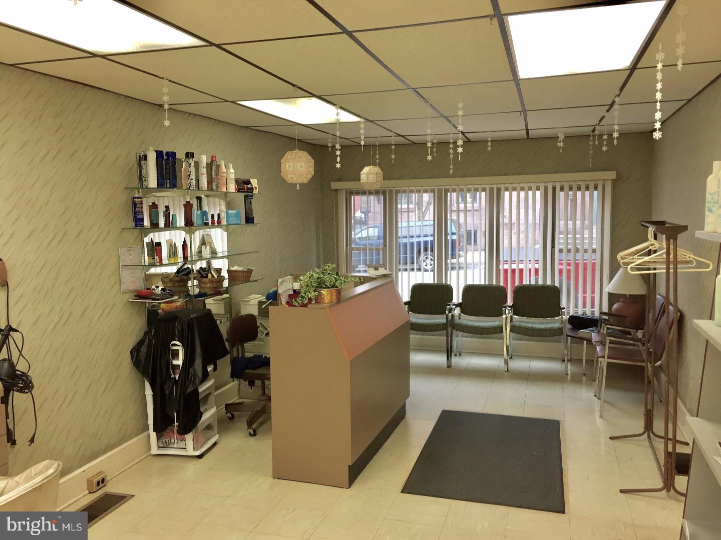 POTTSVILLE - Commercial Sale