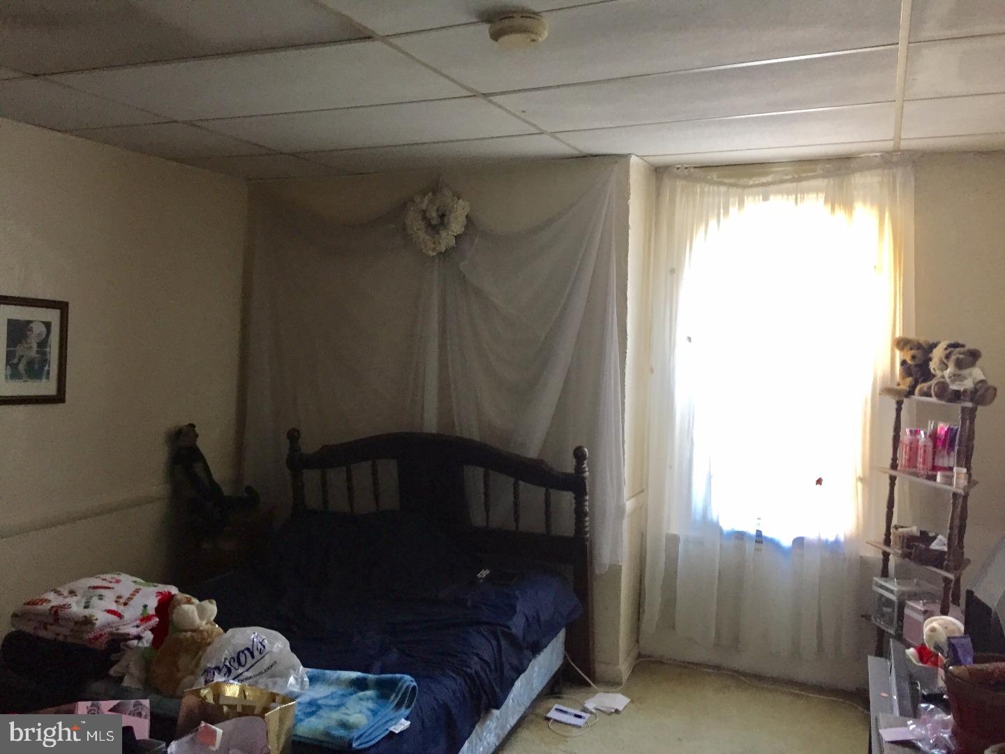 POTTSVILLE - Commercial Sale