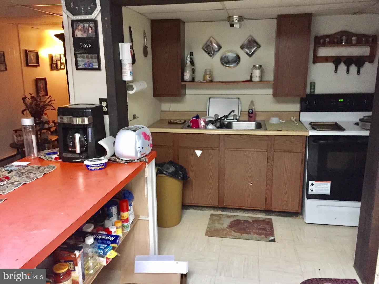 POTTSVILLE - Commercial Sale