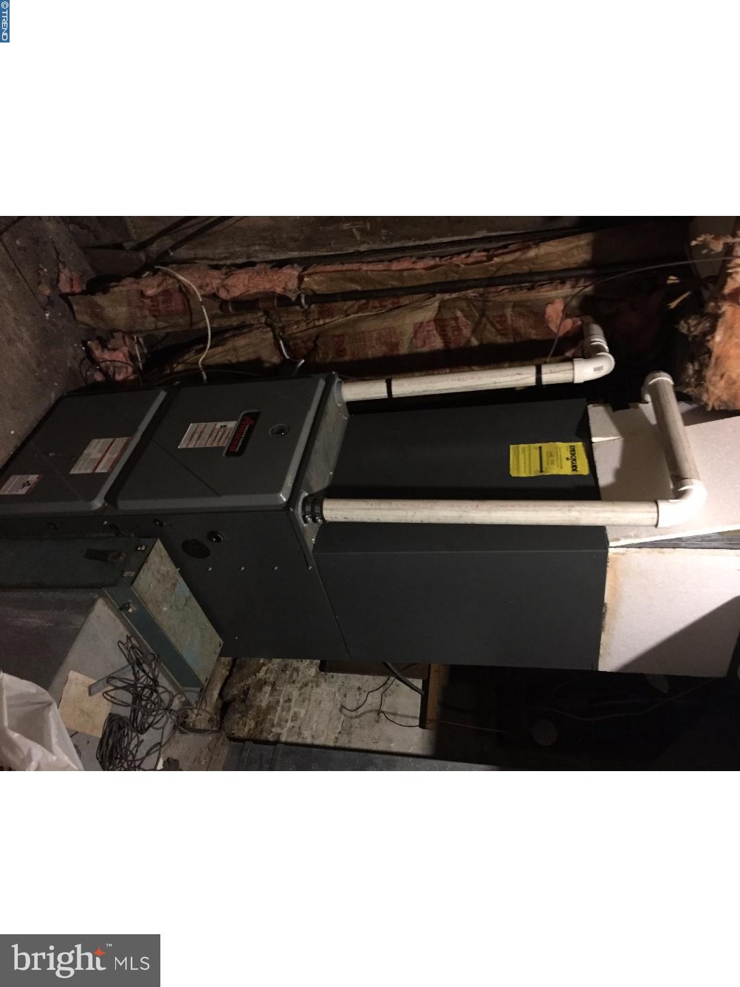 POTTSVILLE - Commercial Sale
