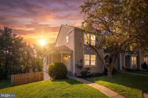 Photo of 15346 Gunsmith Terrace, WOODBRIDGE, VA 22191 (MLS # VAPW2127318)