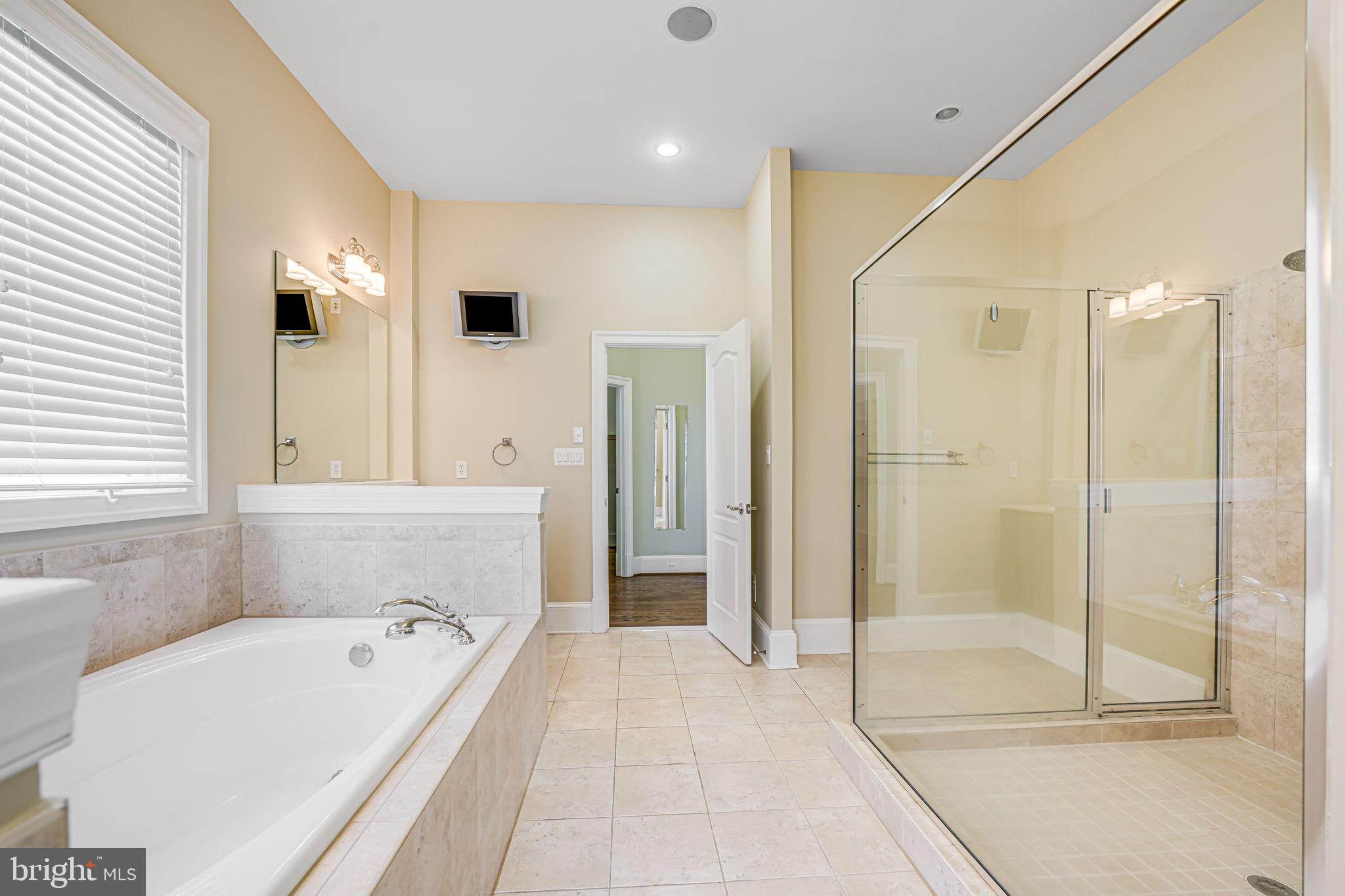 HIGHLAND SPRINGS - Residential