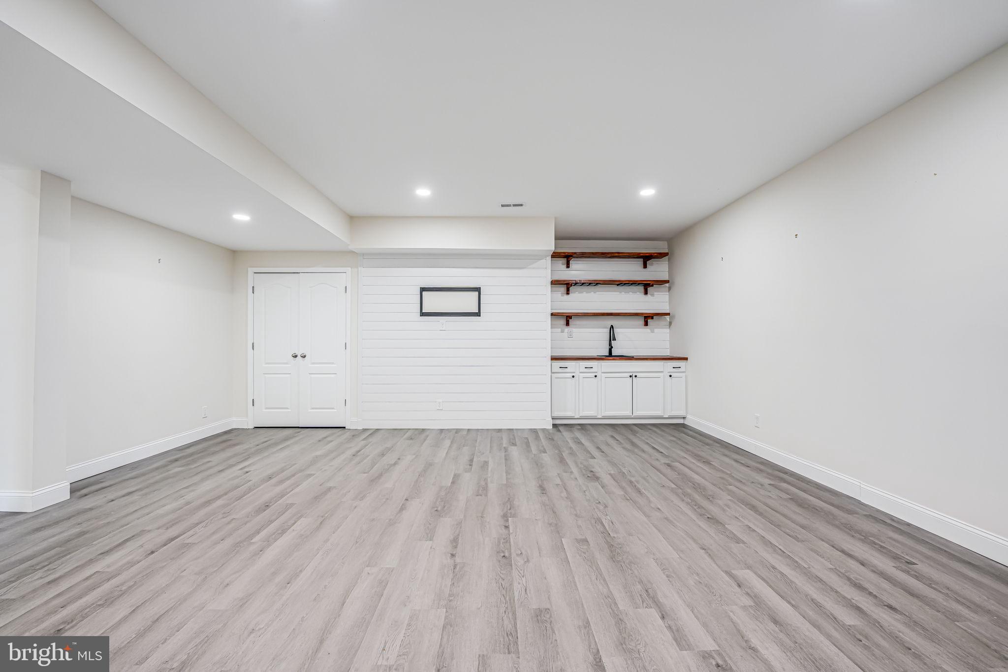 HIGHLAND SPRINGS - Residential