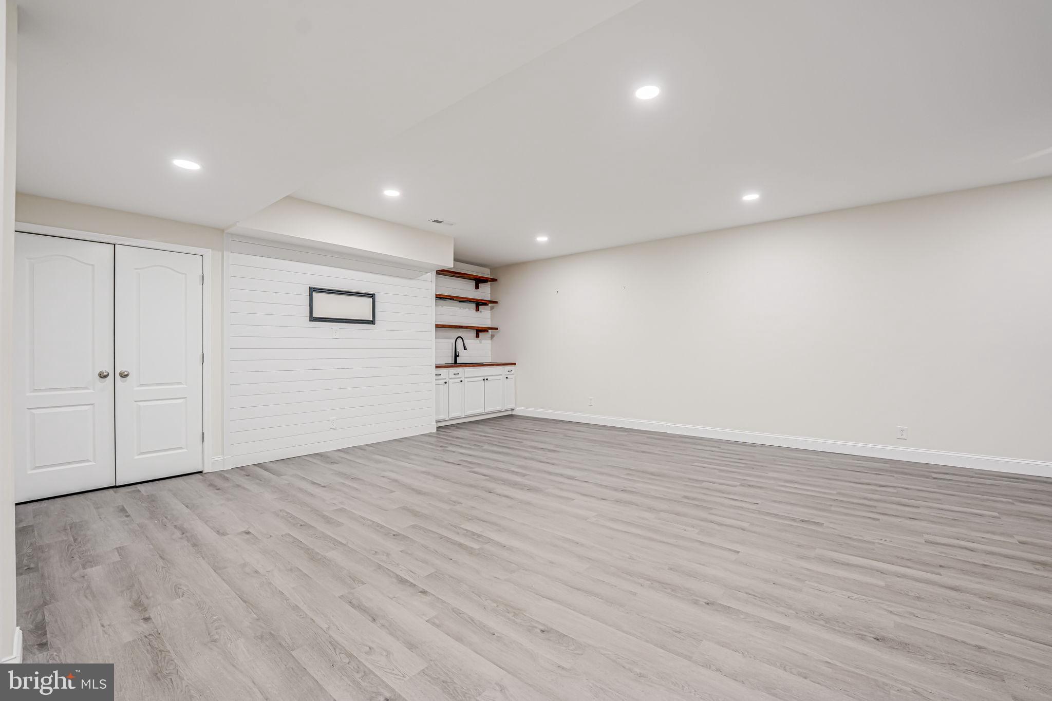 HIGHLAND SPRINGS - Residential