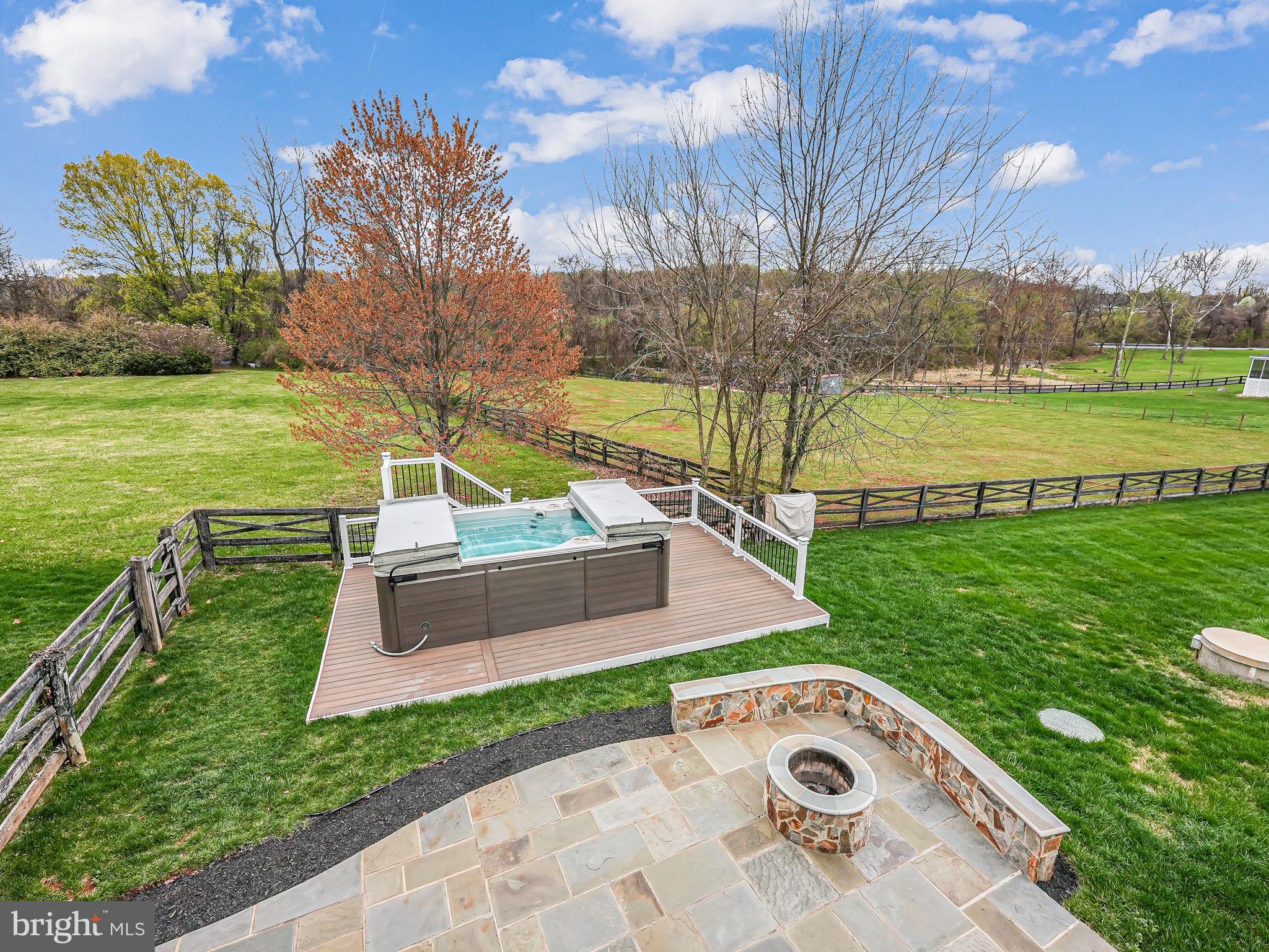 HIGHLAND SPRINGS - Residential