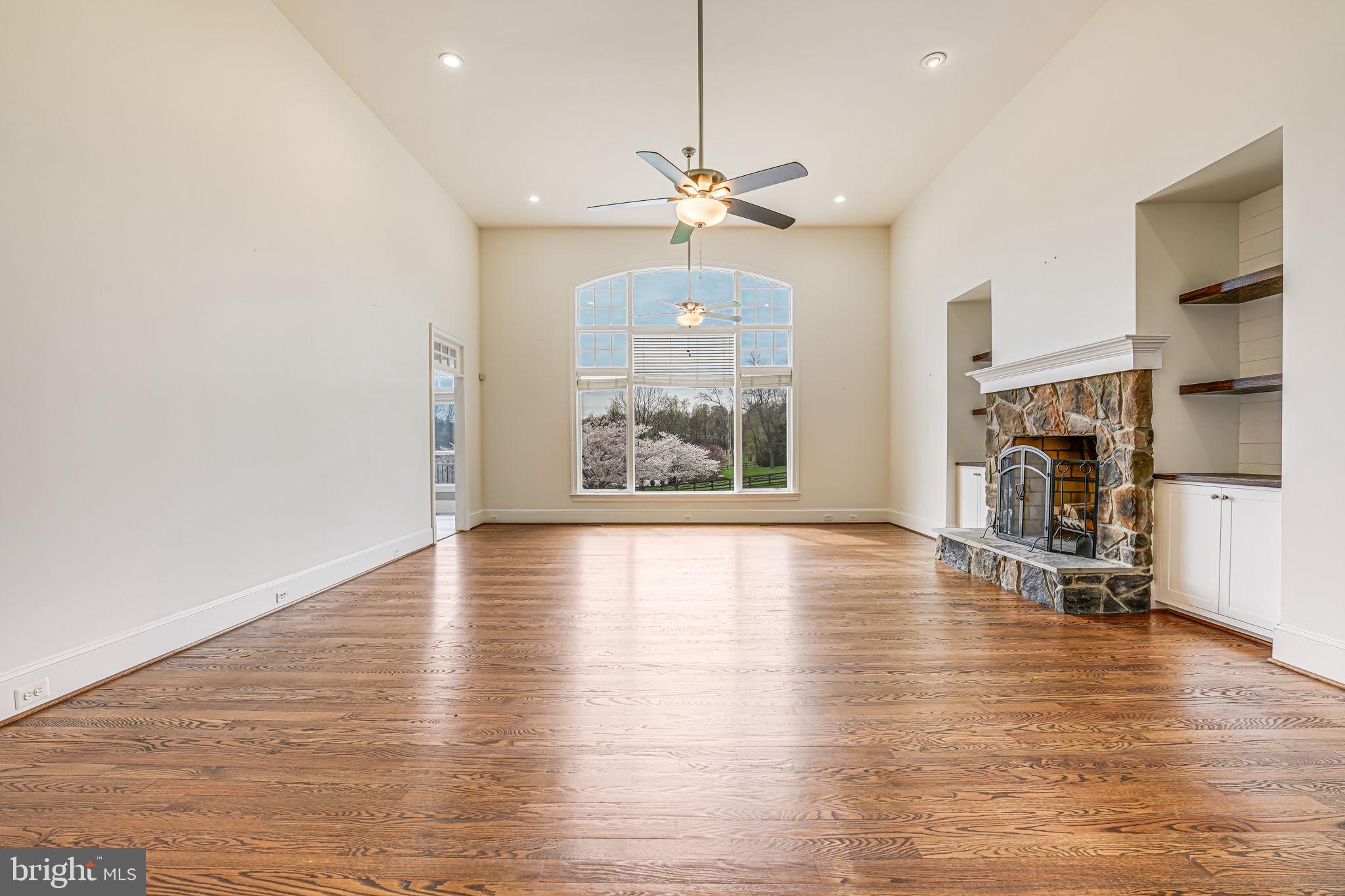 HIGHLAND SPRINGS - Residential