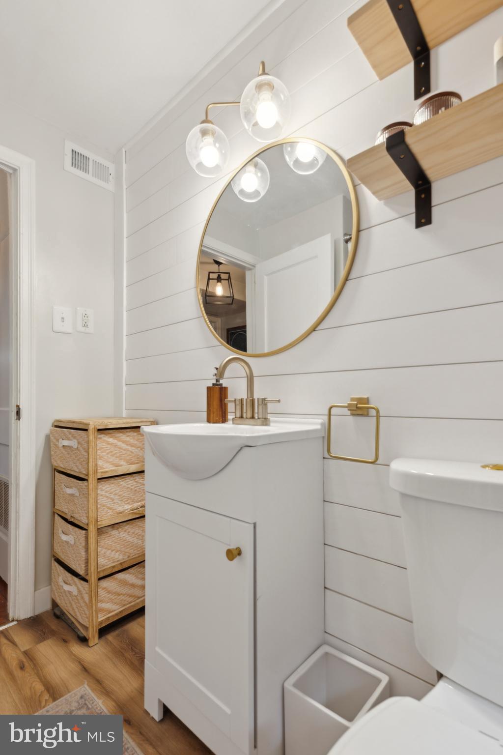 ABINGTON - Residential