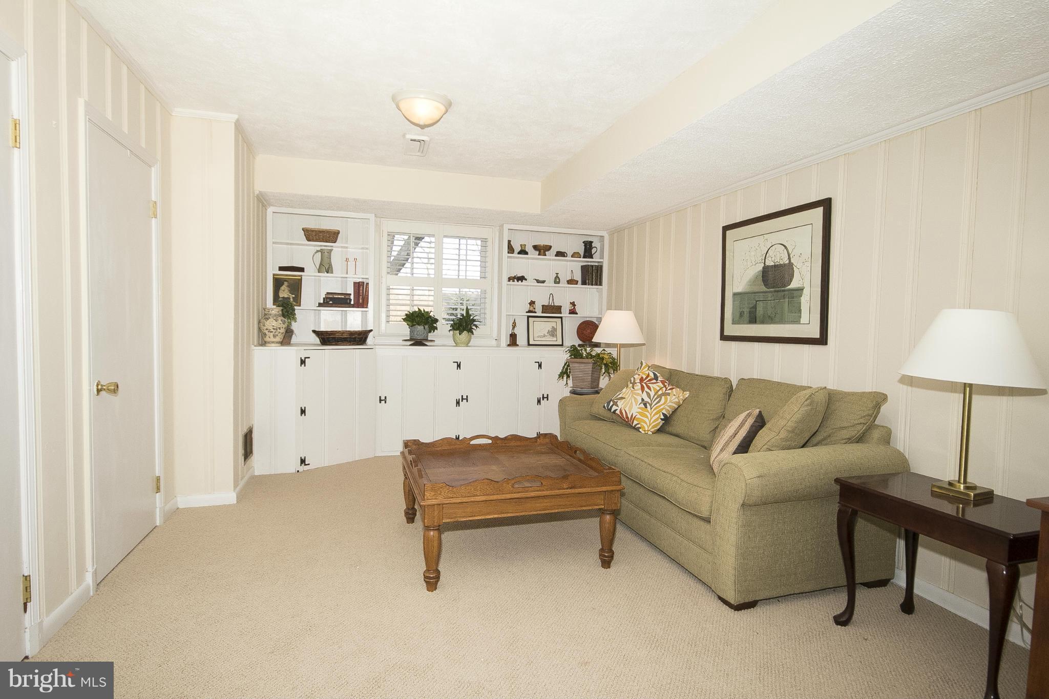 RIDERVALE - Residential